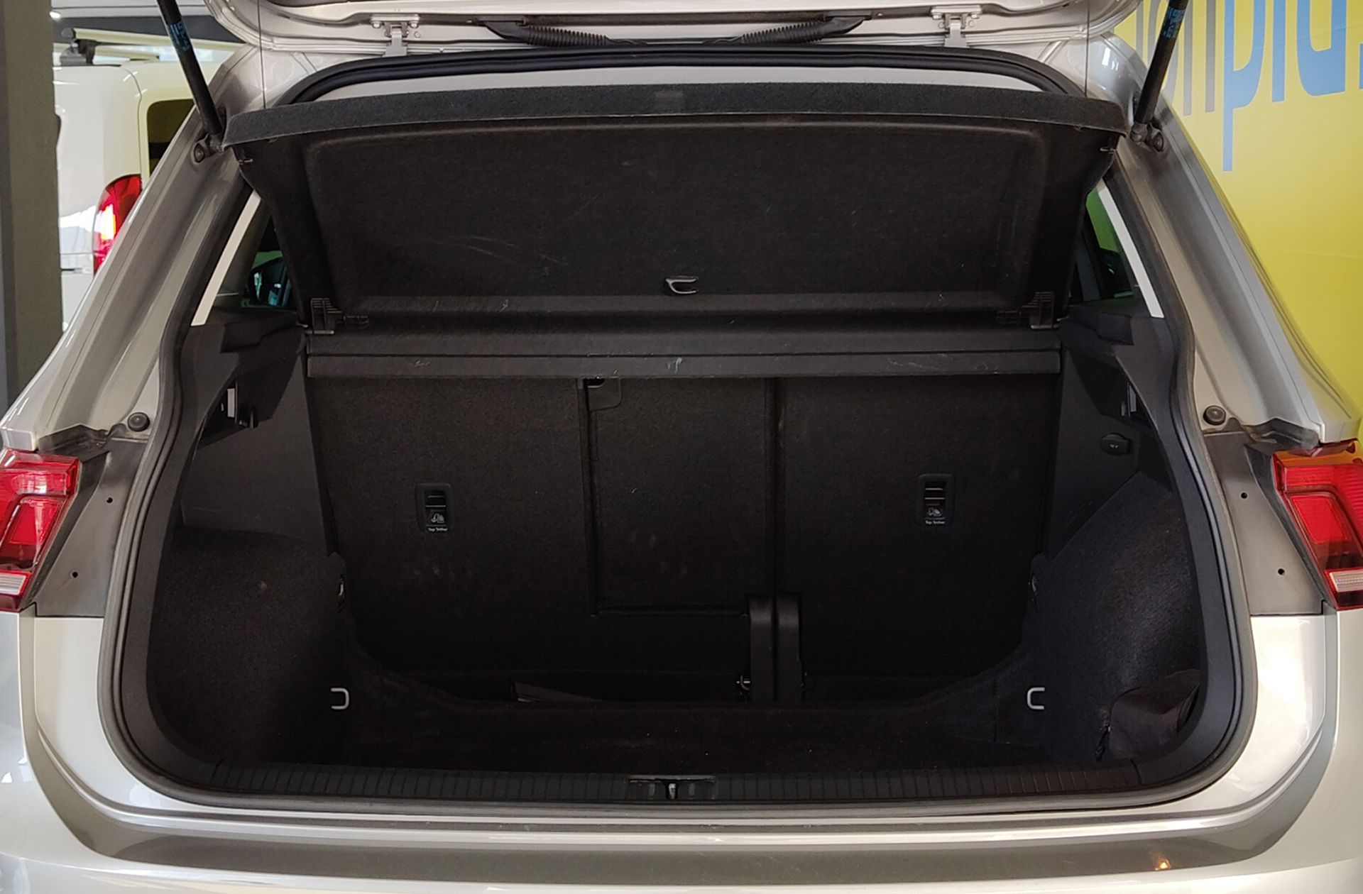Volkswagen Tiguan Advance 1.5 TSI Pack R-LINE - foto 16