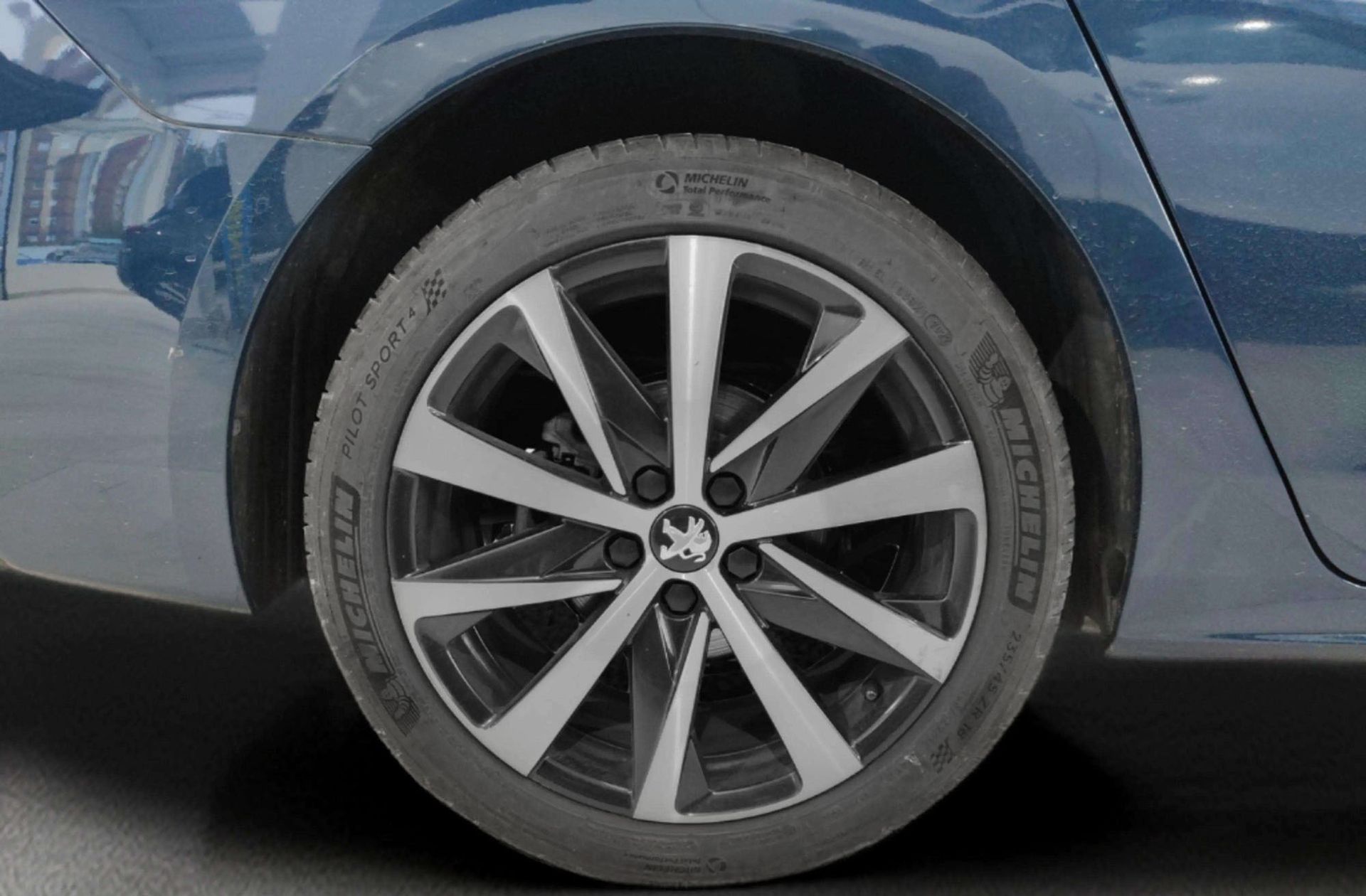 Peugeot 508 BlueHDi 130 GT Line EAT8 - foto 32