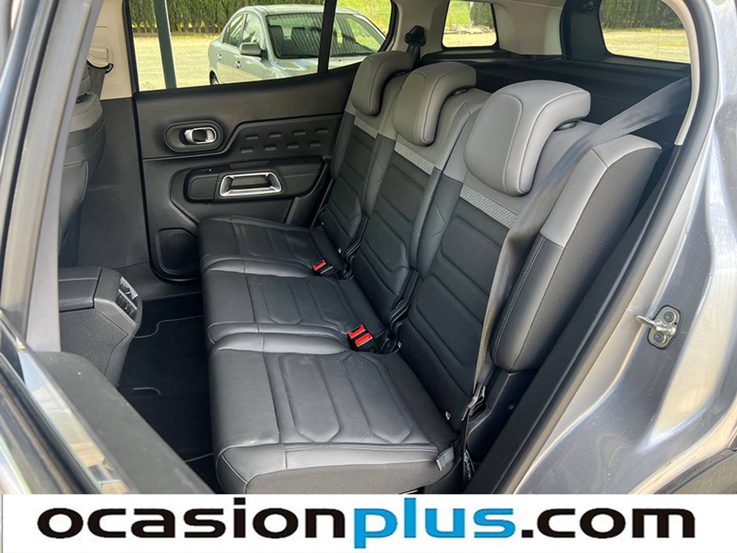 Foto Citroën C5 Aircross Citroen C5 Aircross PureTech 130 S&S Shine Pack EAT8 (131 CV)