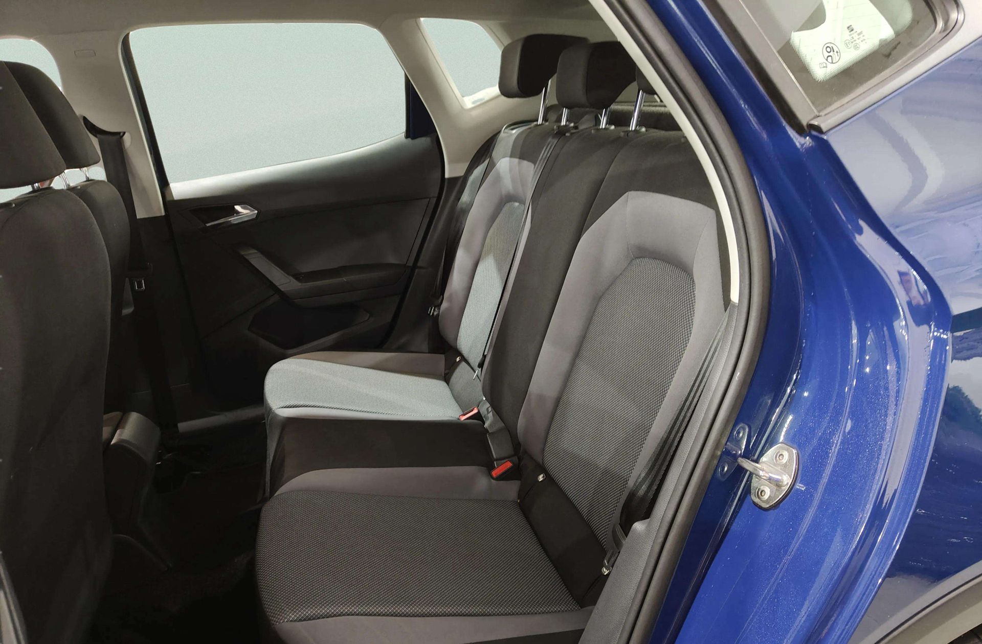 SEAT Arona 1.6 TDI Ecomotive Style - foto 12