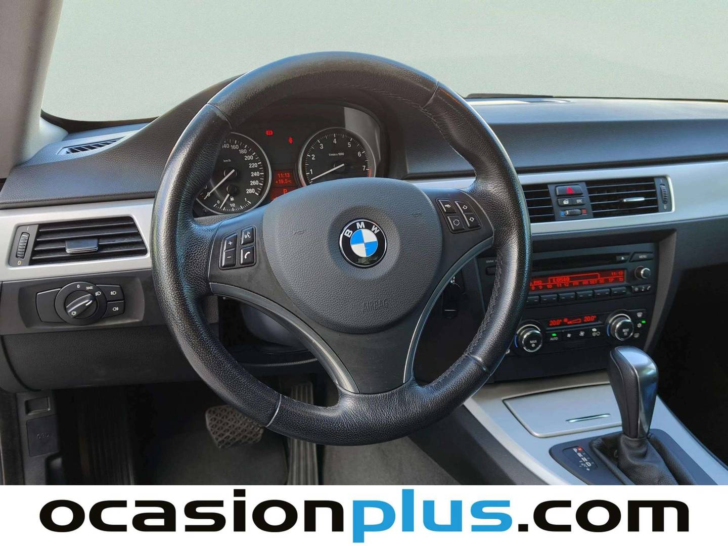 Equipamiento del BMW Serie 3 BMW Serie 3 325i Coupe (218 CV)