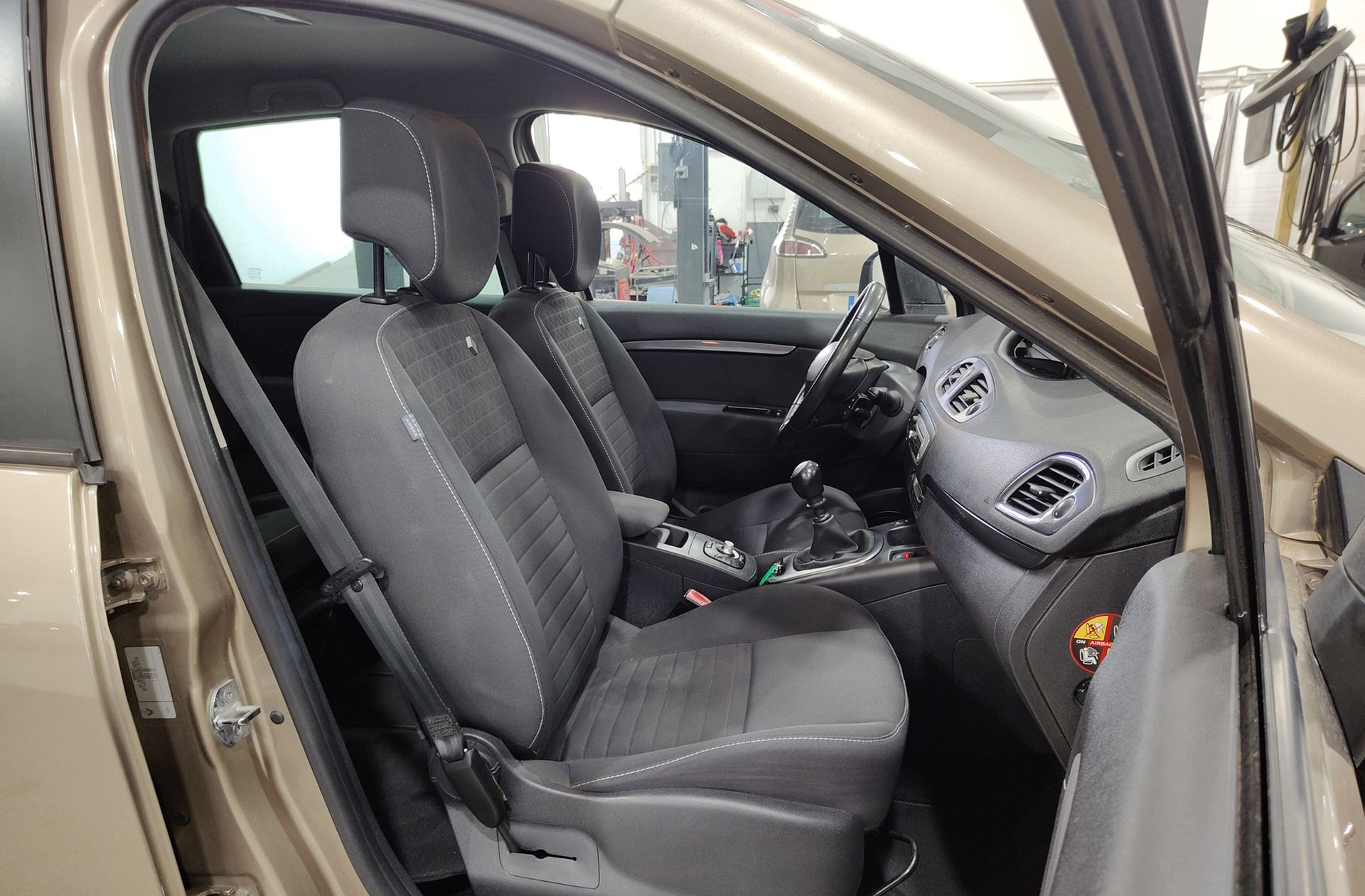 Renault Grand Scénic Limited Energy dCi 7 plazas - foto 17