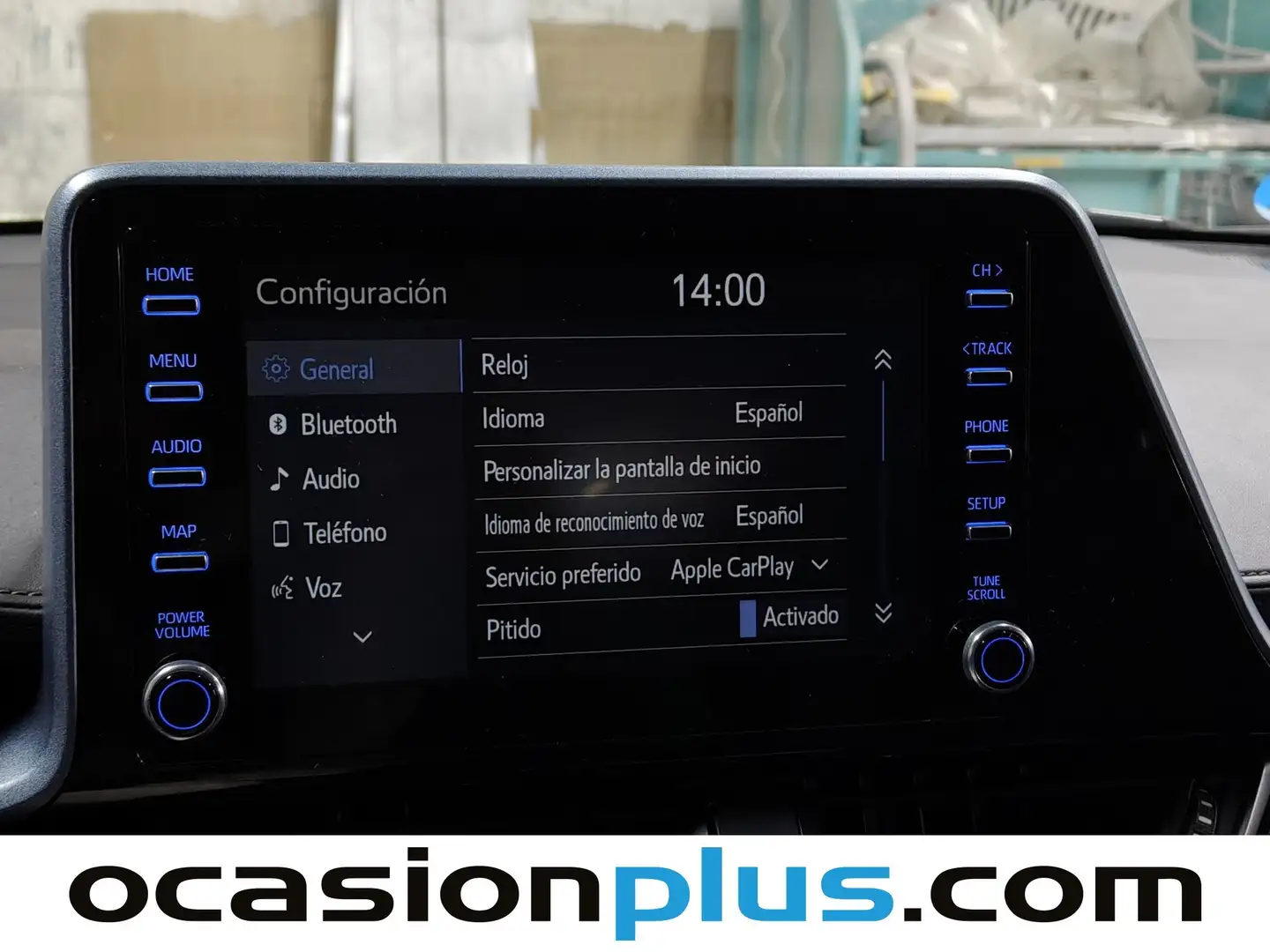 Foto Toyota C-HR Toyota C-HR 1.8 125H Advance (122 CV)