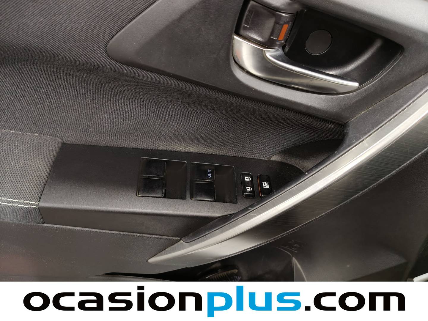 Toyota Auris Toyota Auris 120T Active 85 kW (116 CV gasolina