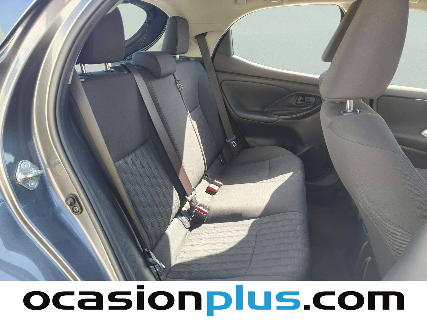 Foto asientos traseros Toyota Yaris Toyota Yaris 1.5 S-Edition (125 CV)