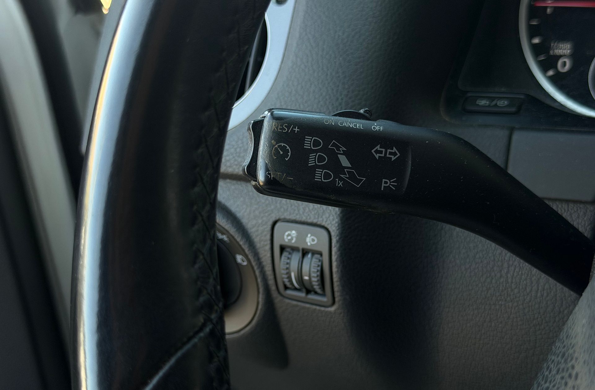 Volkswagen Tiguan 2.0 TDI Sport Style - foto 22