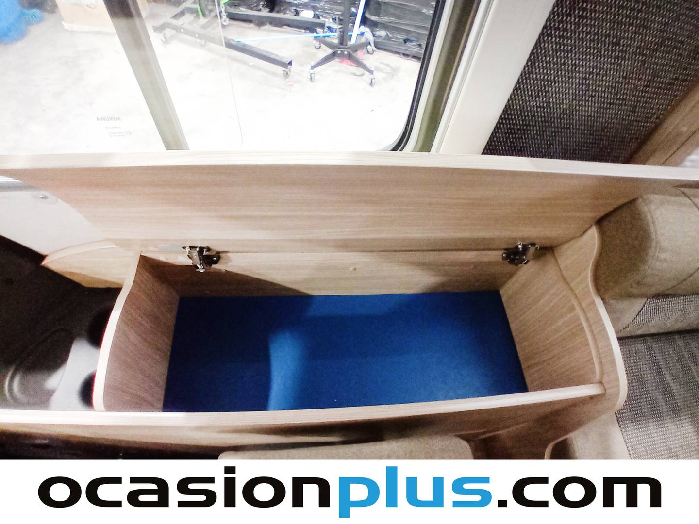 Foto Tec I-TEC Tec I-TEC I670 (158 CV) 4 Plazas