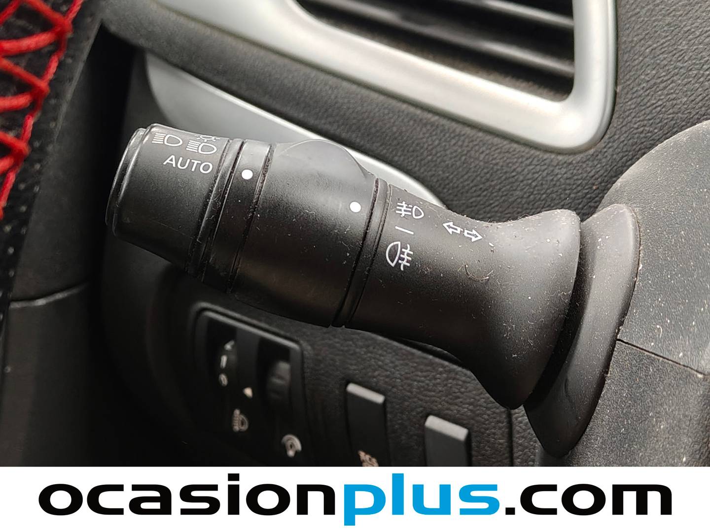 Extras y acabados del Renault Scénic Renault Scenic dCi 95 Selection (95 CV)