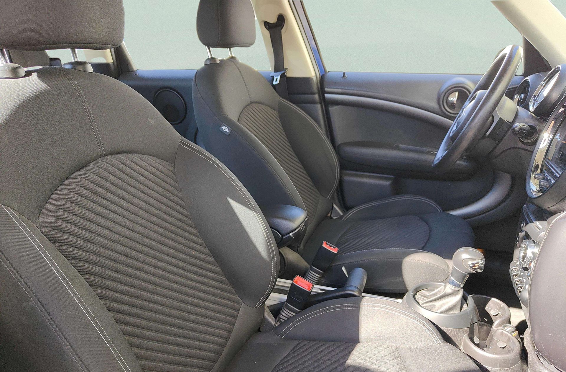 MINI Countryman Cooper SD ALL4 - foto 16