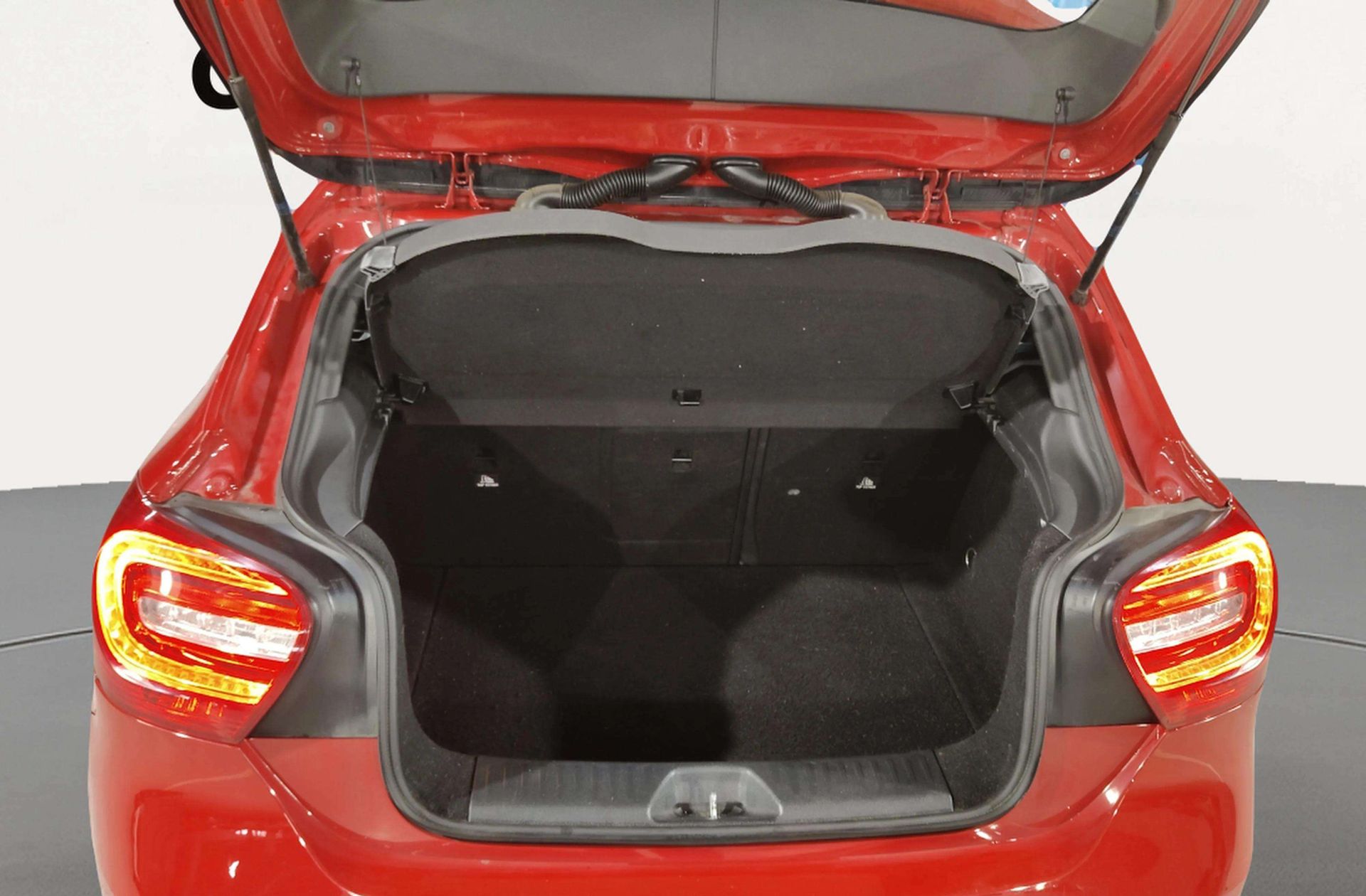 Mercedes-Benz Clase A 180 d Urban - foto 16