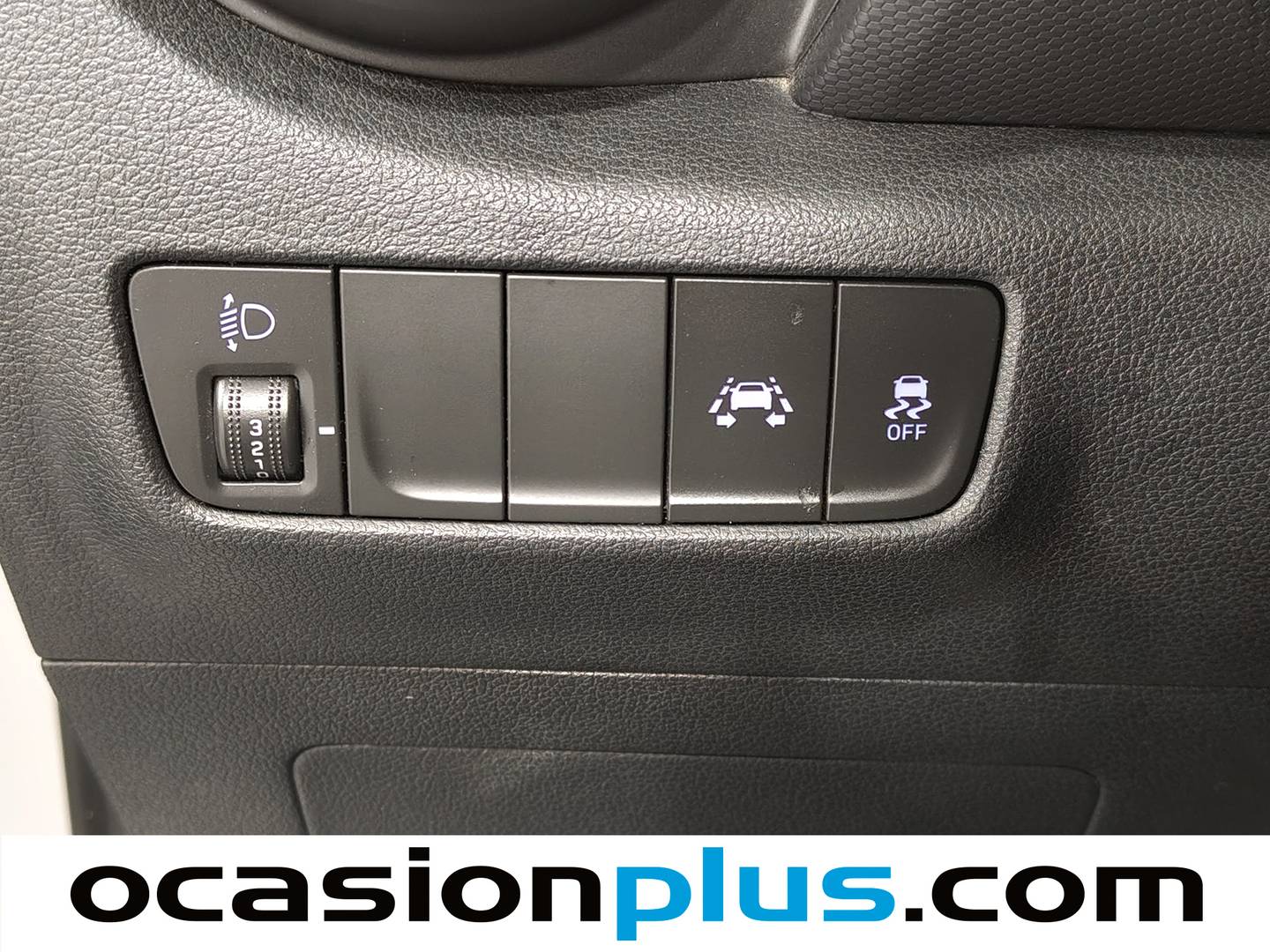 Foto Hyundai Kona Hyundai Kona 1.0 TGDi Essence 4x2 (120 CV)