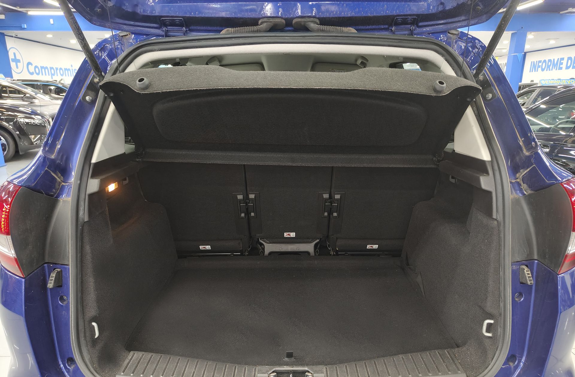 Ford C-Max 1.0 EcoBoost Trend+ - foto 12