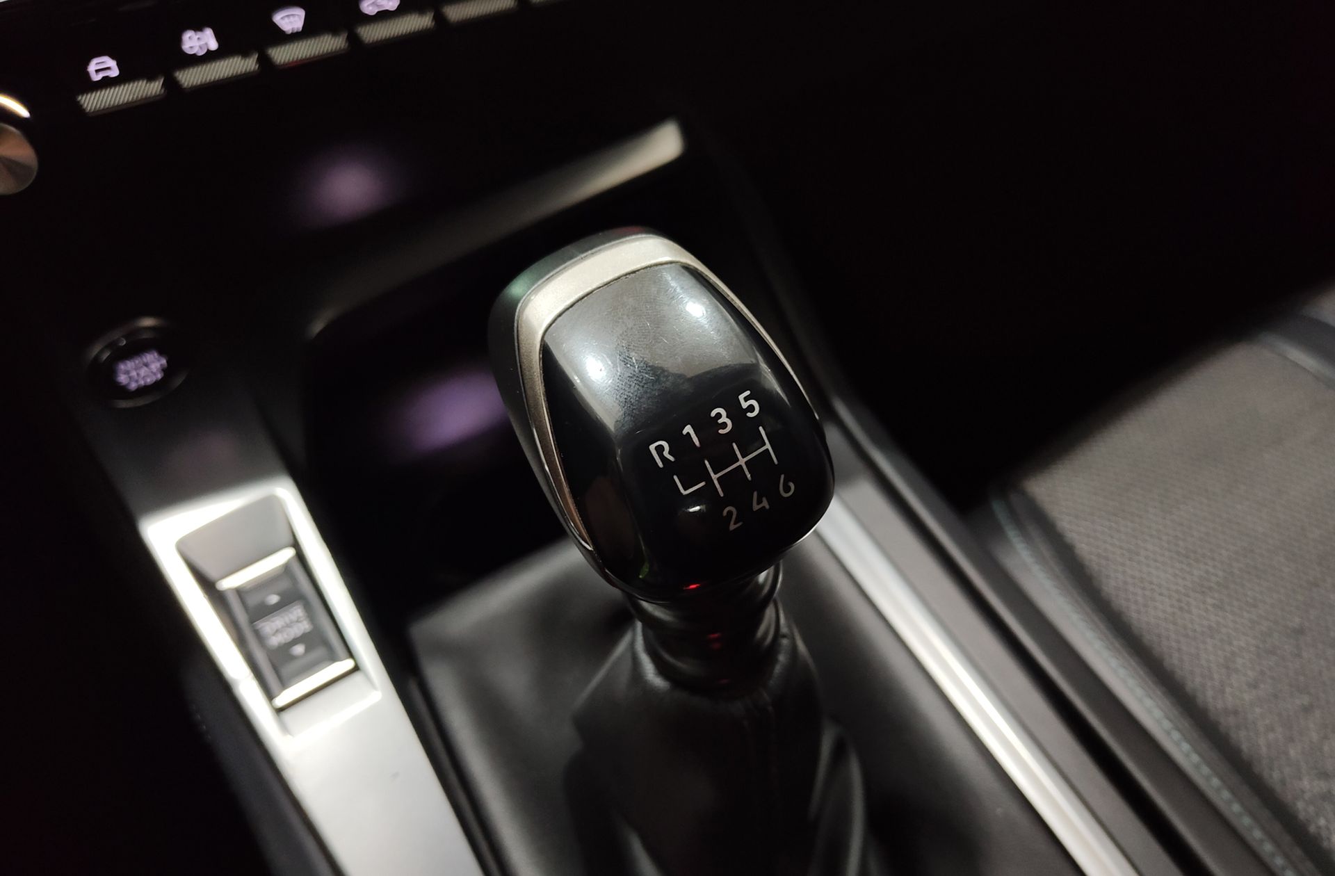 Peugeot 308 PureTech 130 Allure - foto 6