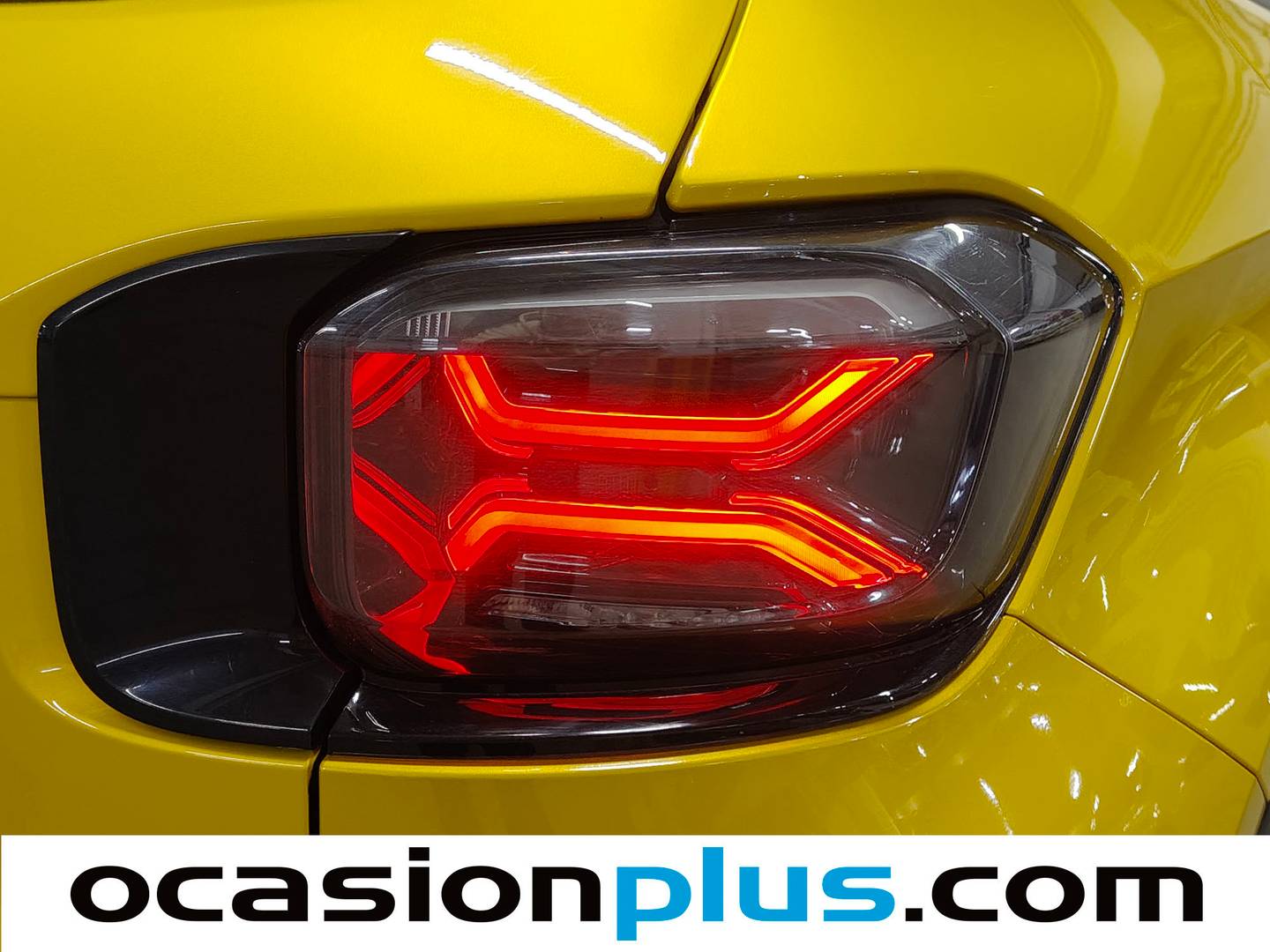 Foto Jeep Avenger Jeep Avenger 1.2 G Summit 74 kW (100 CV)