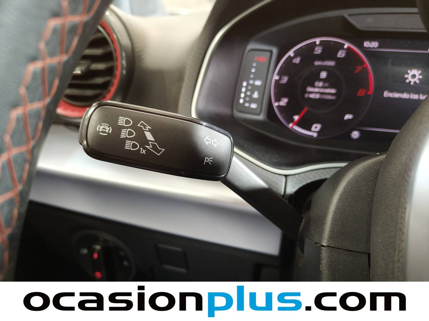 Foto Seat Arona SEAT Arona 1.5 TSI S&S FR XL DSG (150 CV)