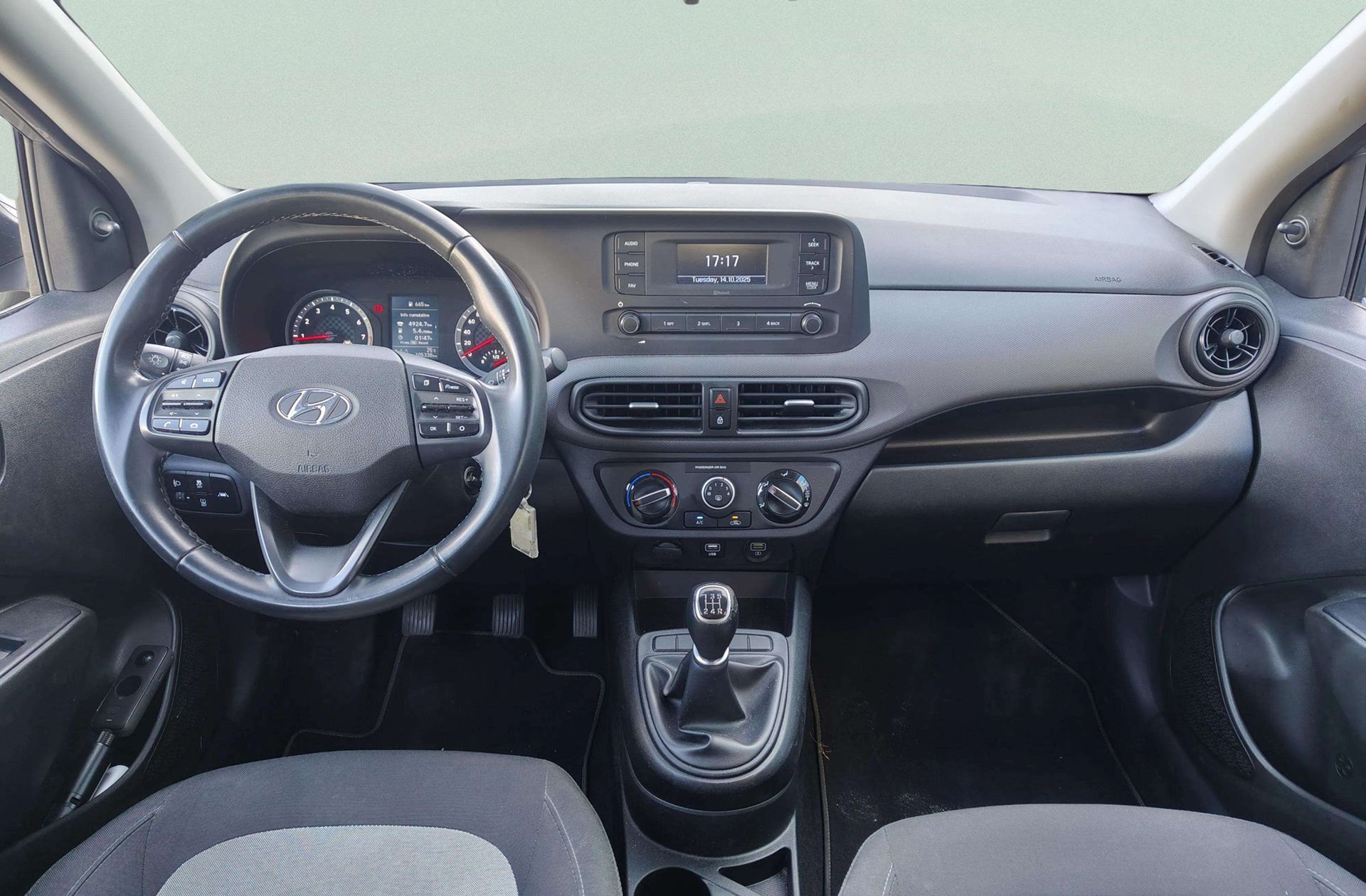 Hyundai i10 1.0 Essence - foto 6