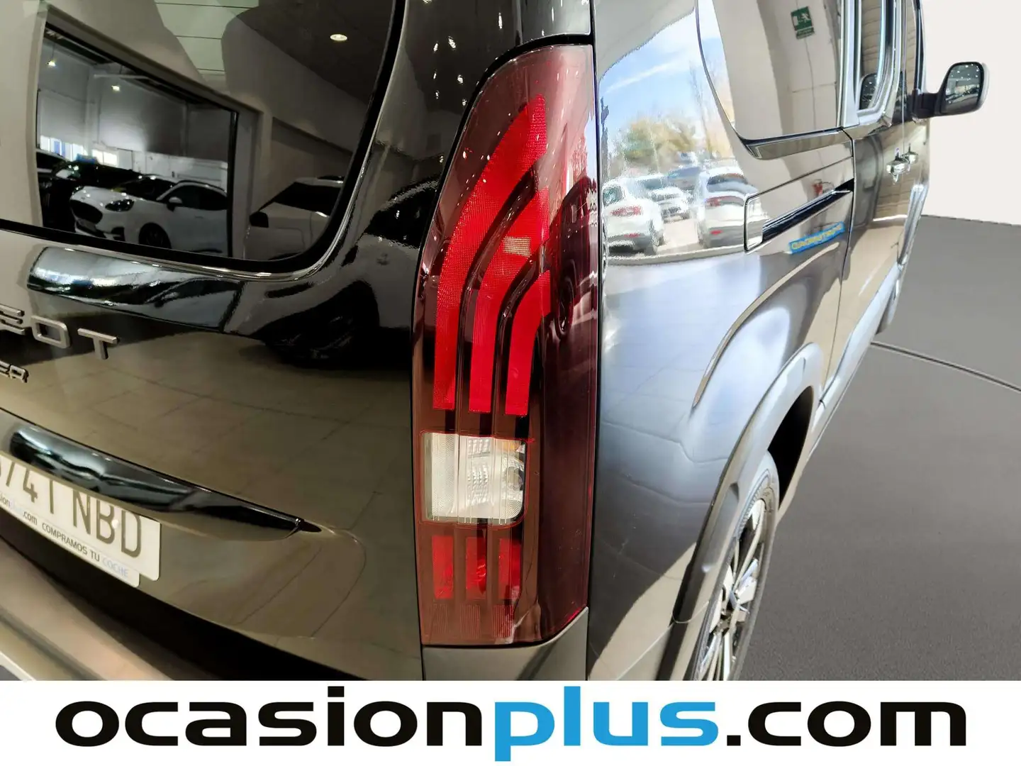 Foto Peugeot Rifter Peugeot Rifter BlueHDi 130 GT Long EAT8 (130 CV)