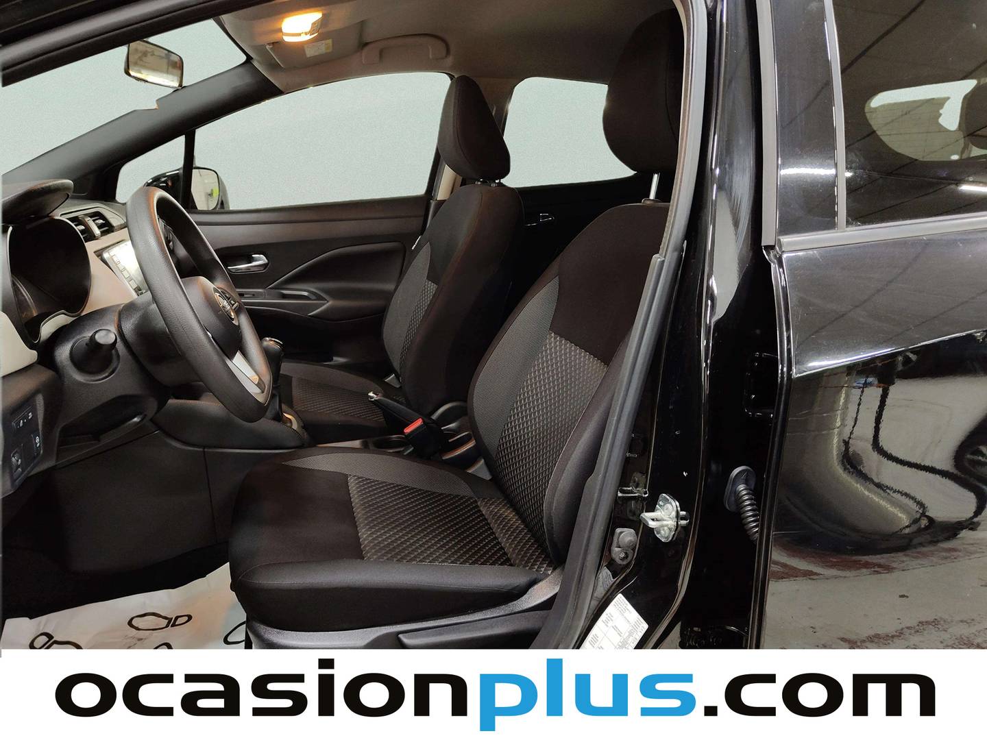 Foto asientos delanteros Nissan Micra Nissan Micra IG-T 100 Acenta (100 CV)