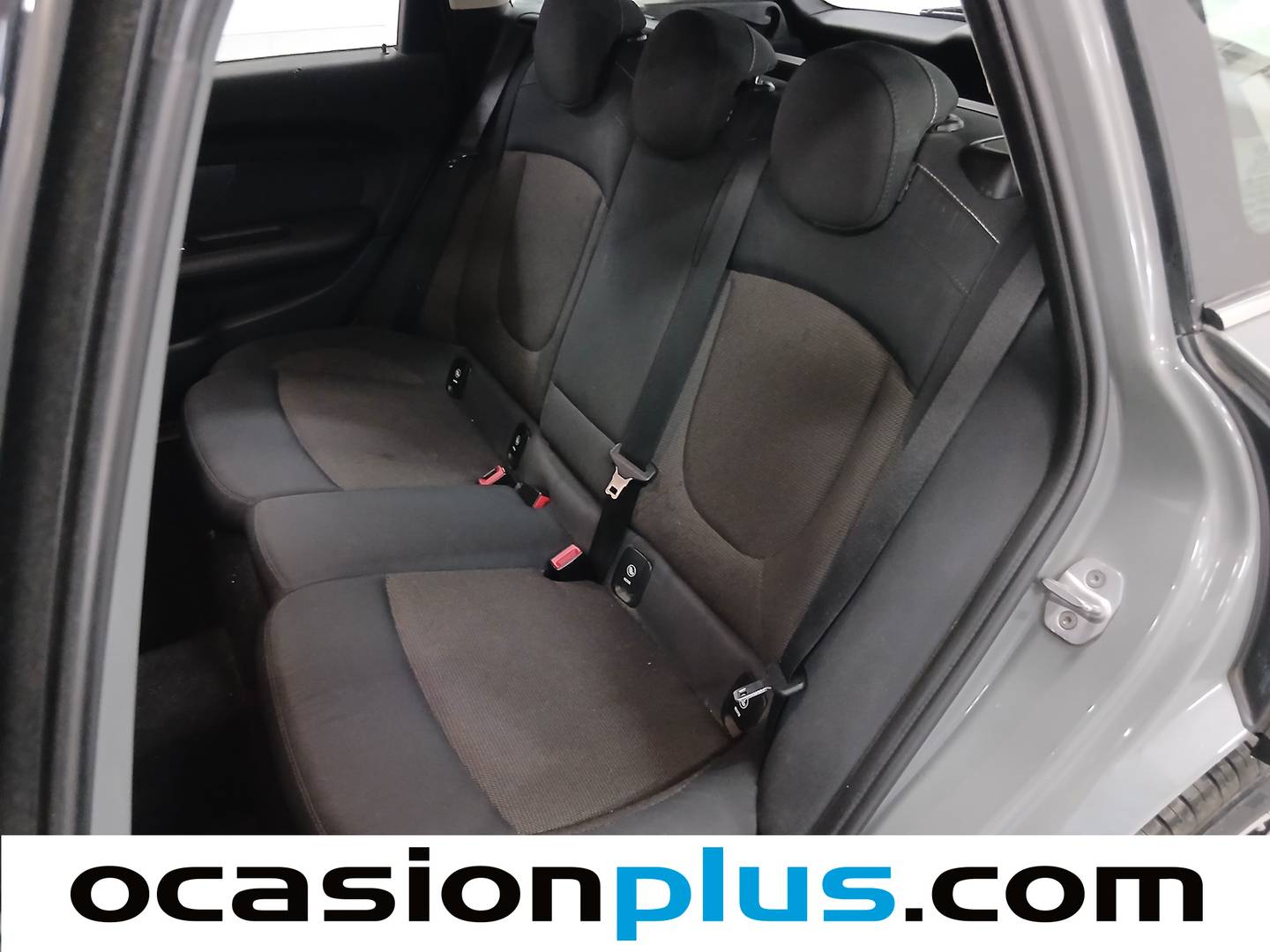 Foto asientos traseros Mini CLUBMAN Mini MINI Clubman One D (116 CV)