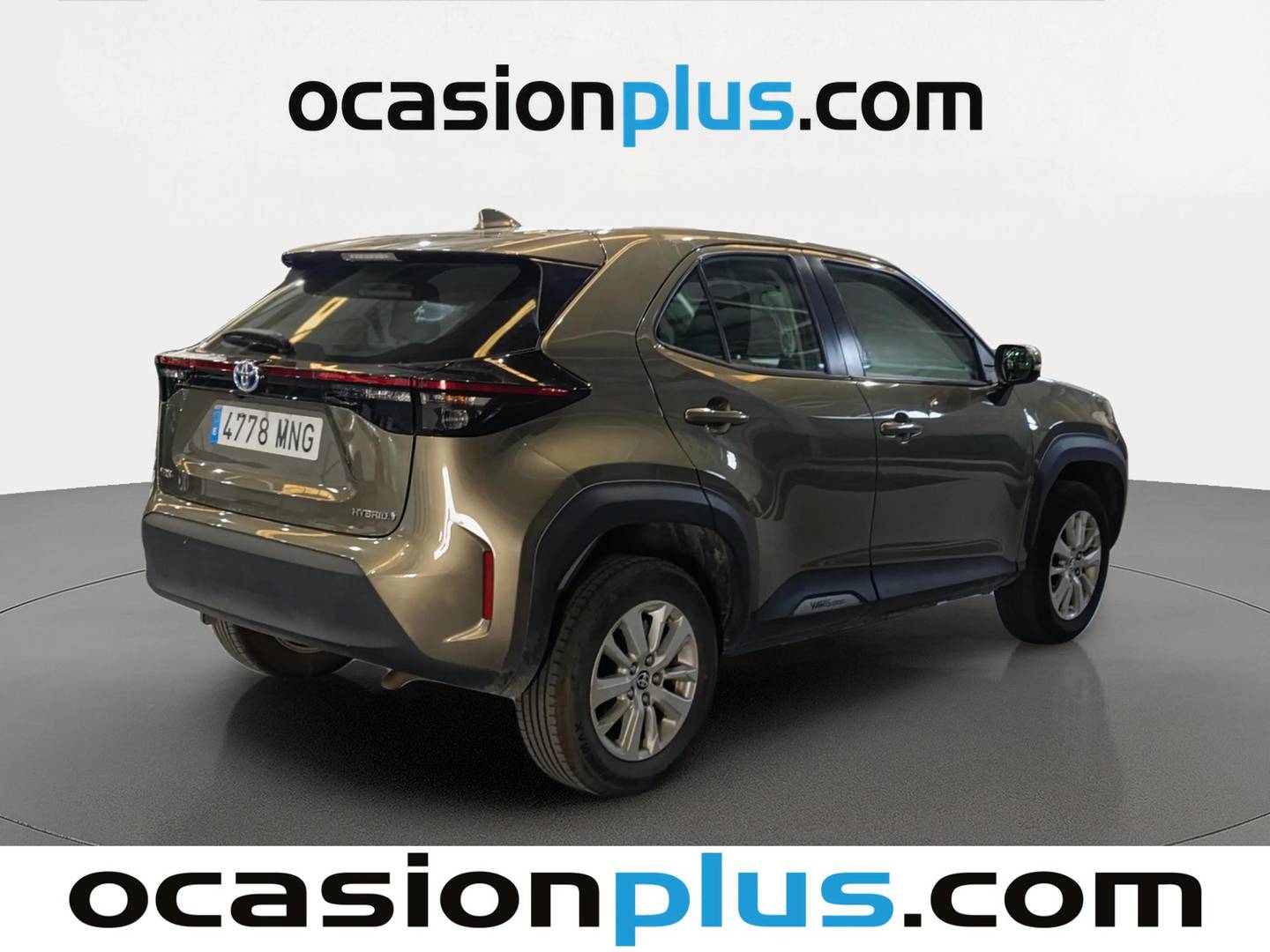 Foto trasera Toyota Yaris Cross Toyota Yaris Cross 120H Business plus (116 CV) derecha