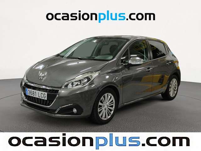 Peugeot 208 PureTech Signature (82 CV) de segunda mano