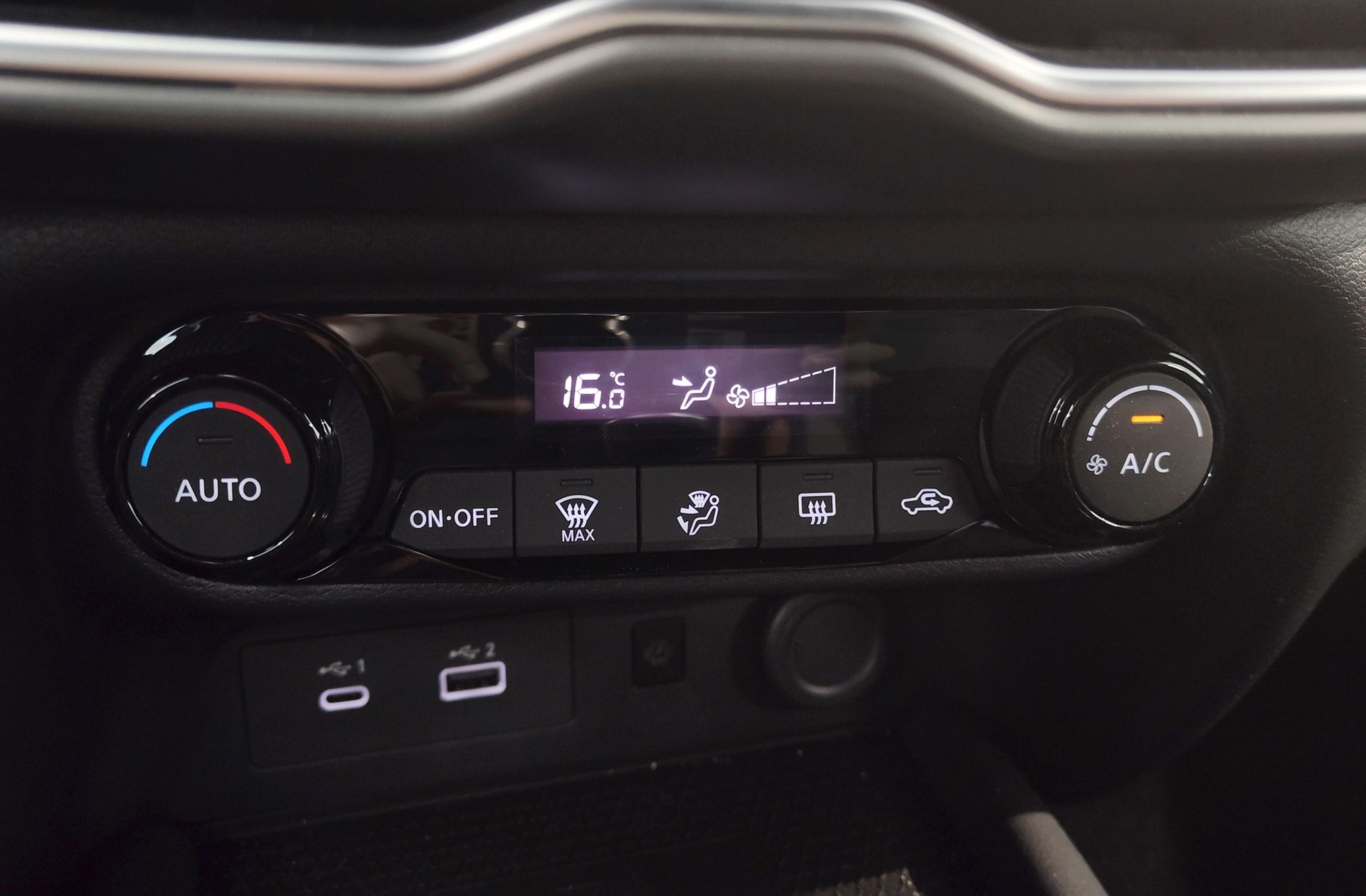Nissan Juke DIG-T N-Connecta 4x2 - foto 30