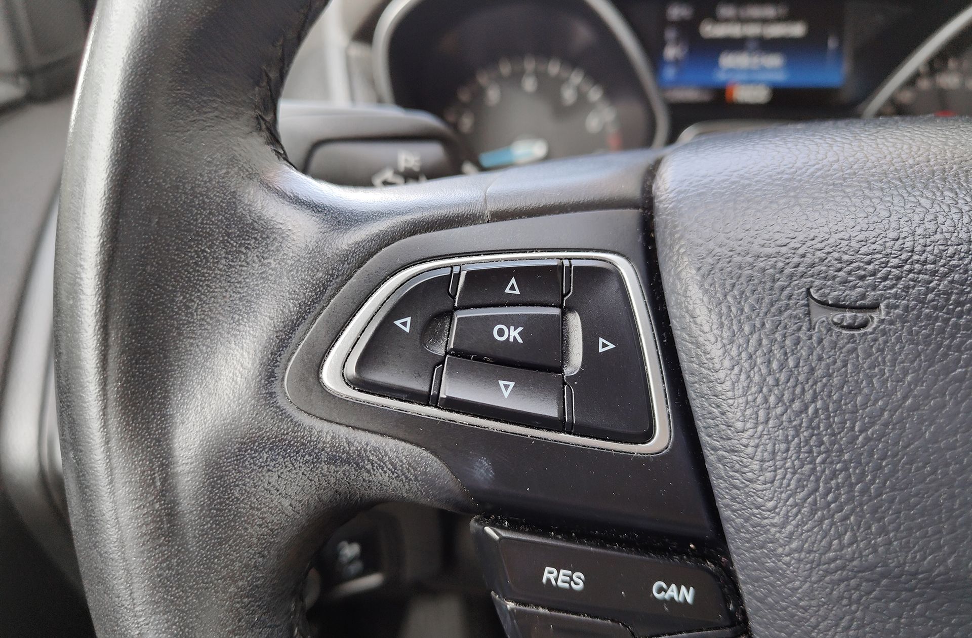 Ford Focus 1.0 EcoBoost Trend+ - foto 28