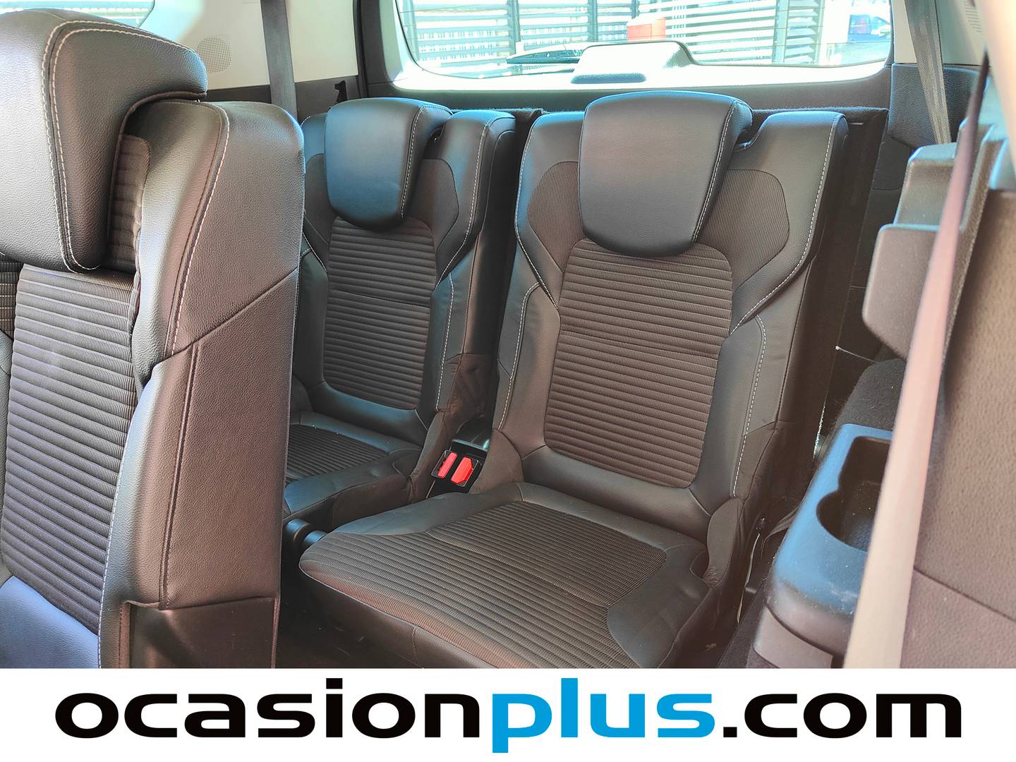 Extras y acabados del Renault Grand Scénic Renault Grand Scenic Zen Energy TCe (140 CV) 7 Plazas