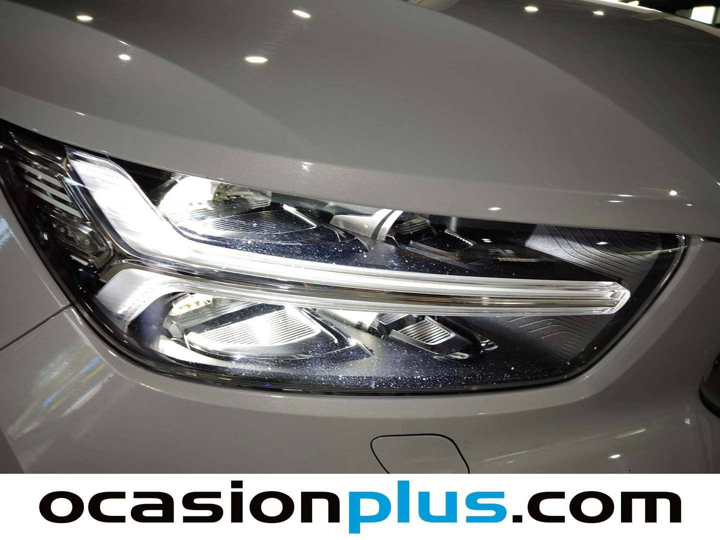 Foto Volvo XC40 Volvo XC40 D3 Momentum Pro Auto (150 CV)