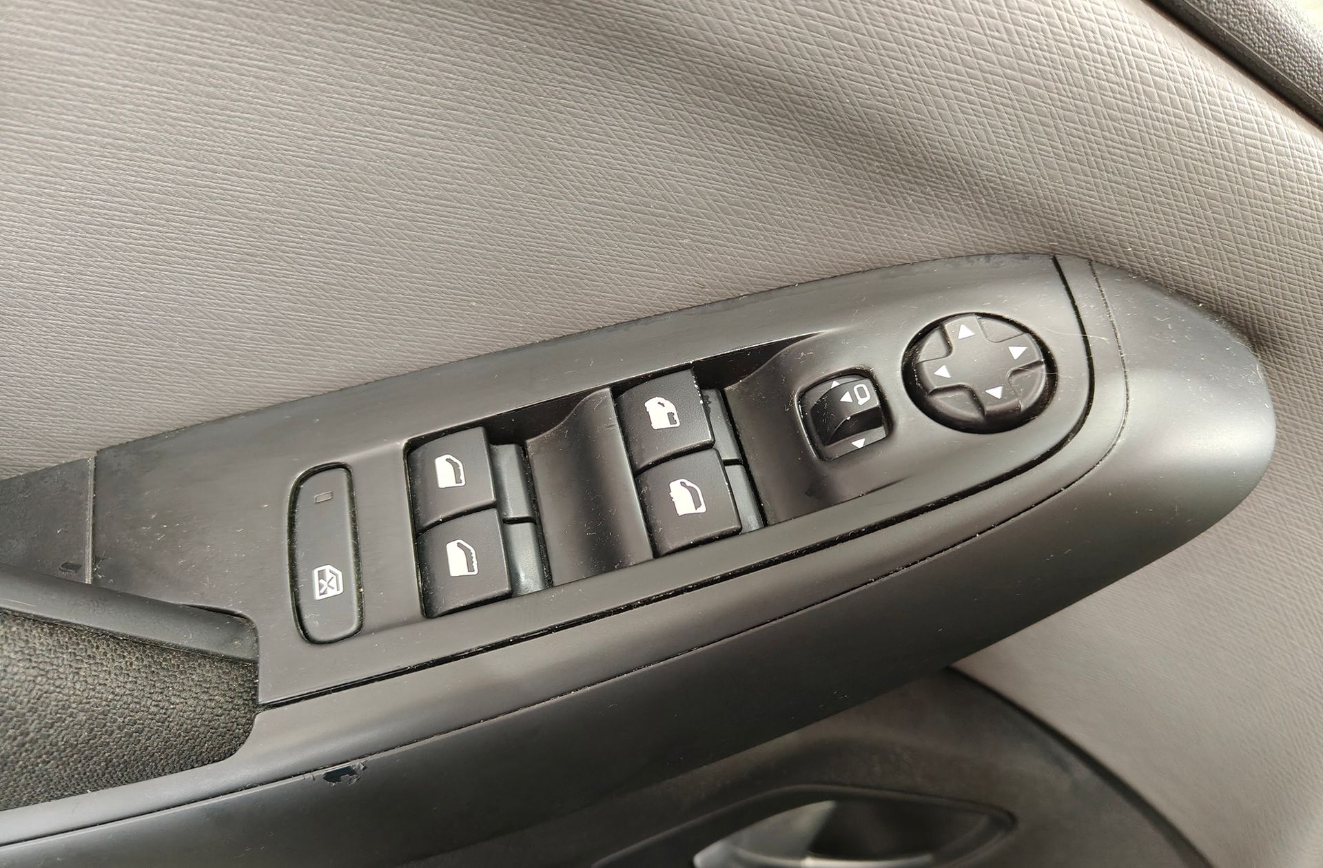 Citroën C4 Grand SpaceTourer PureTech 130 Feel 7 plazas - foto 37