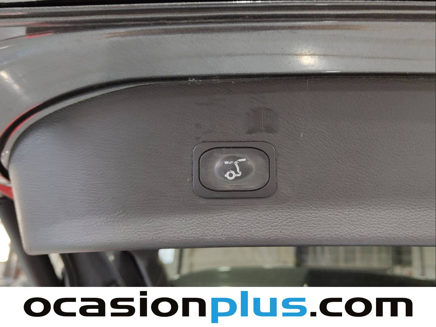 Accesorios del Ford Kuga Ford Kuga 2.0 TDCI ST-LIne Limited Edition 4x2 (150 CV)