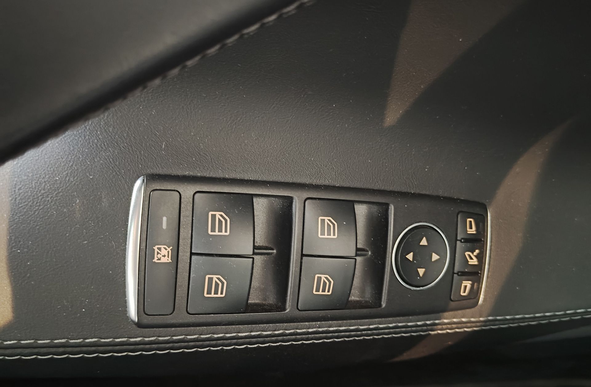 Tesla Model S P100d 4WD - foto 37