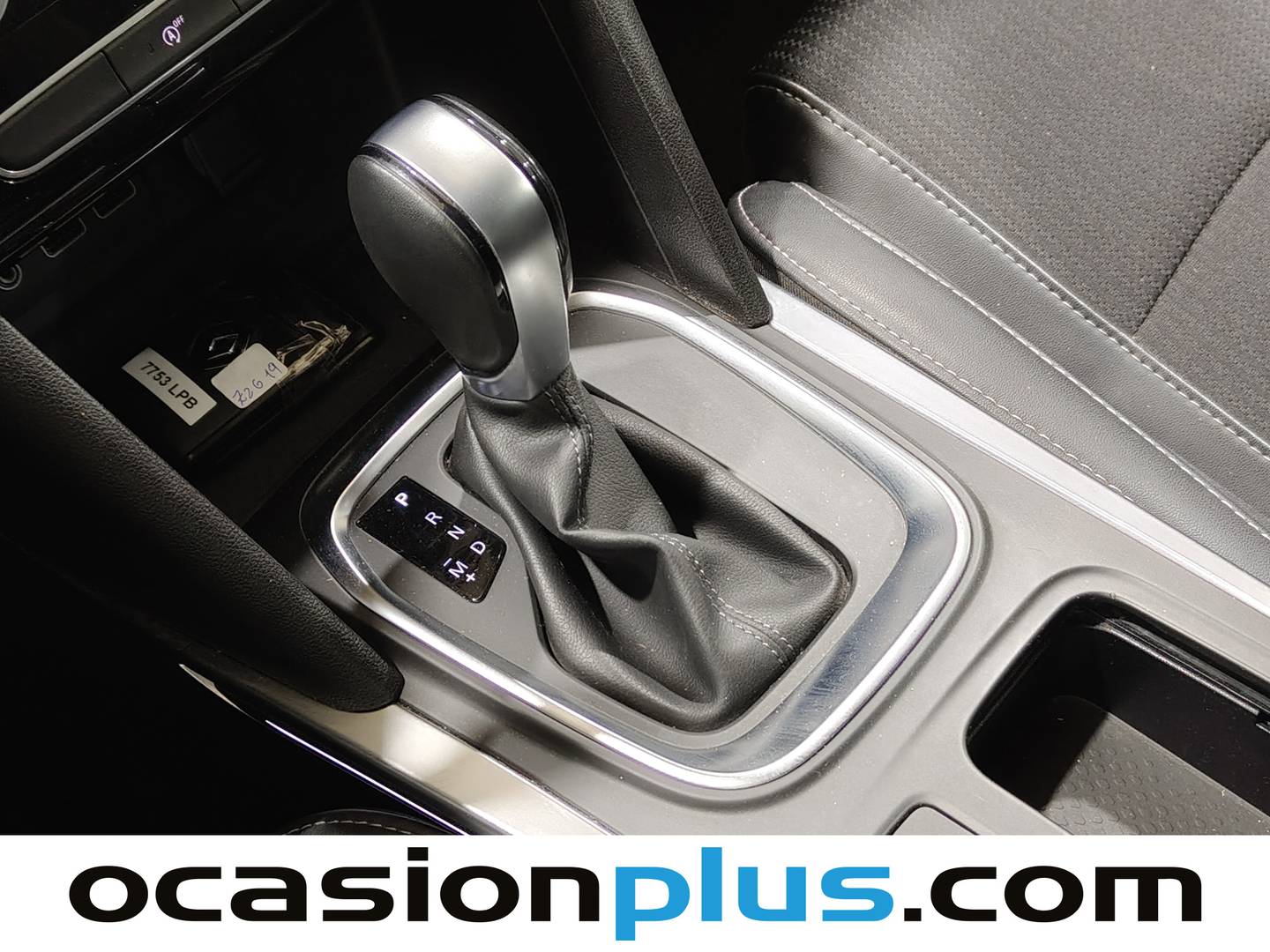 Foto Renault Mégane Renault Megane Zen TCe (140 CV) EDC GPF