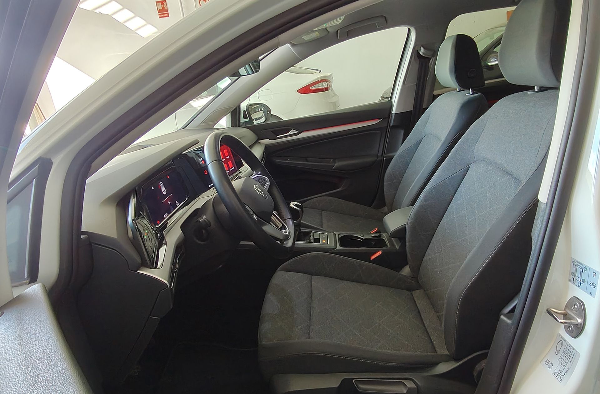 Volkswagen Golf Life 2.0 TDI - foto 10