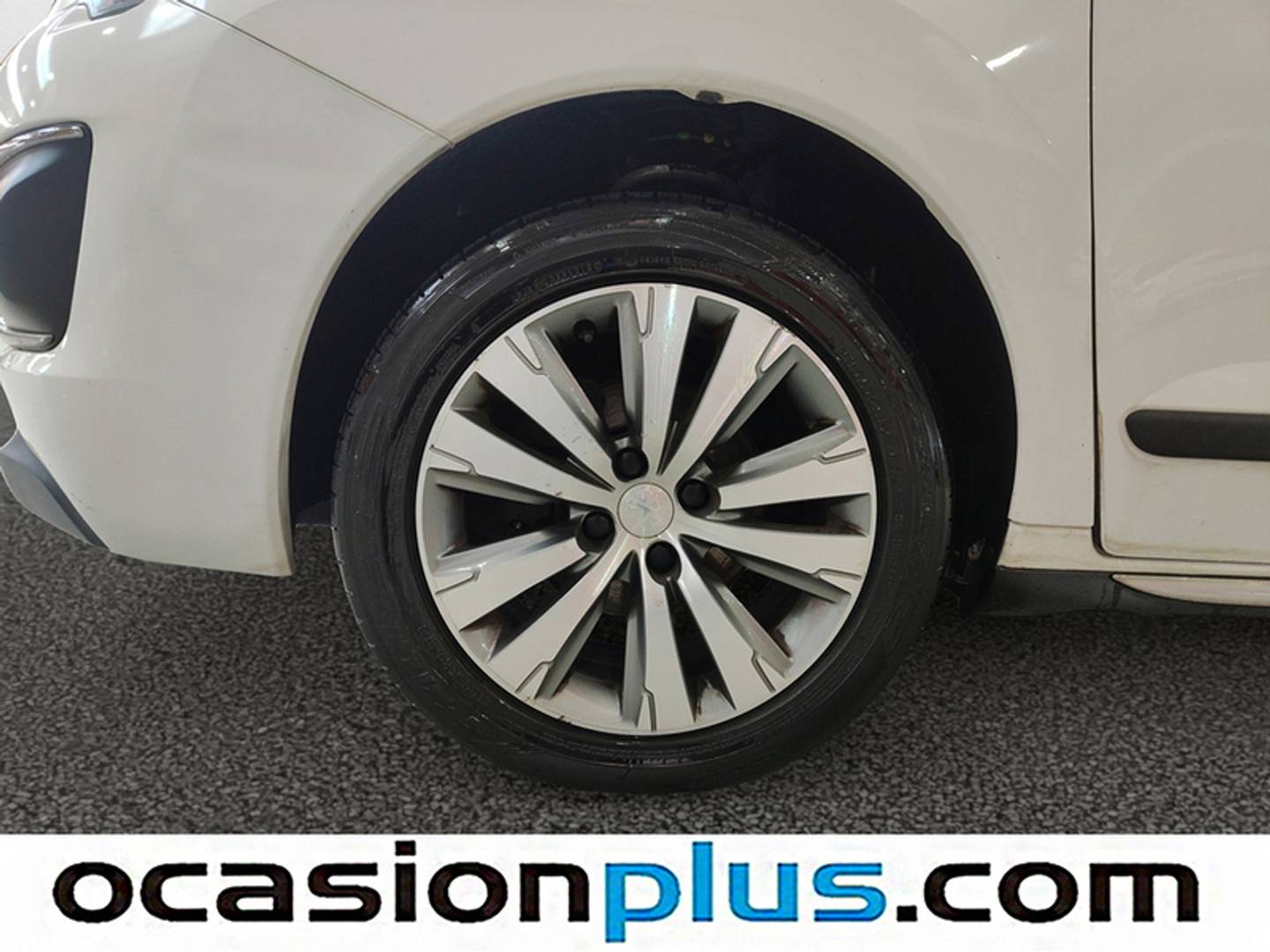 Foto Peugeot 3008 Peugeot 3008 1.6 BlueHDI FAP Style (120 CV)