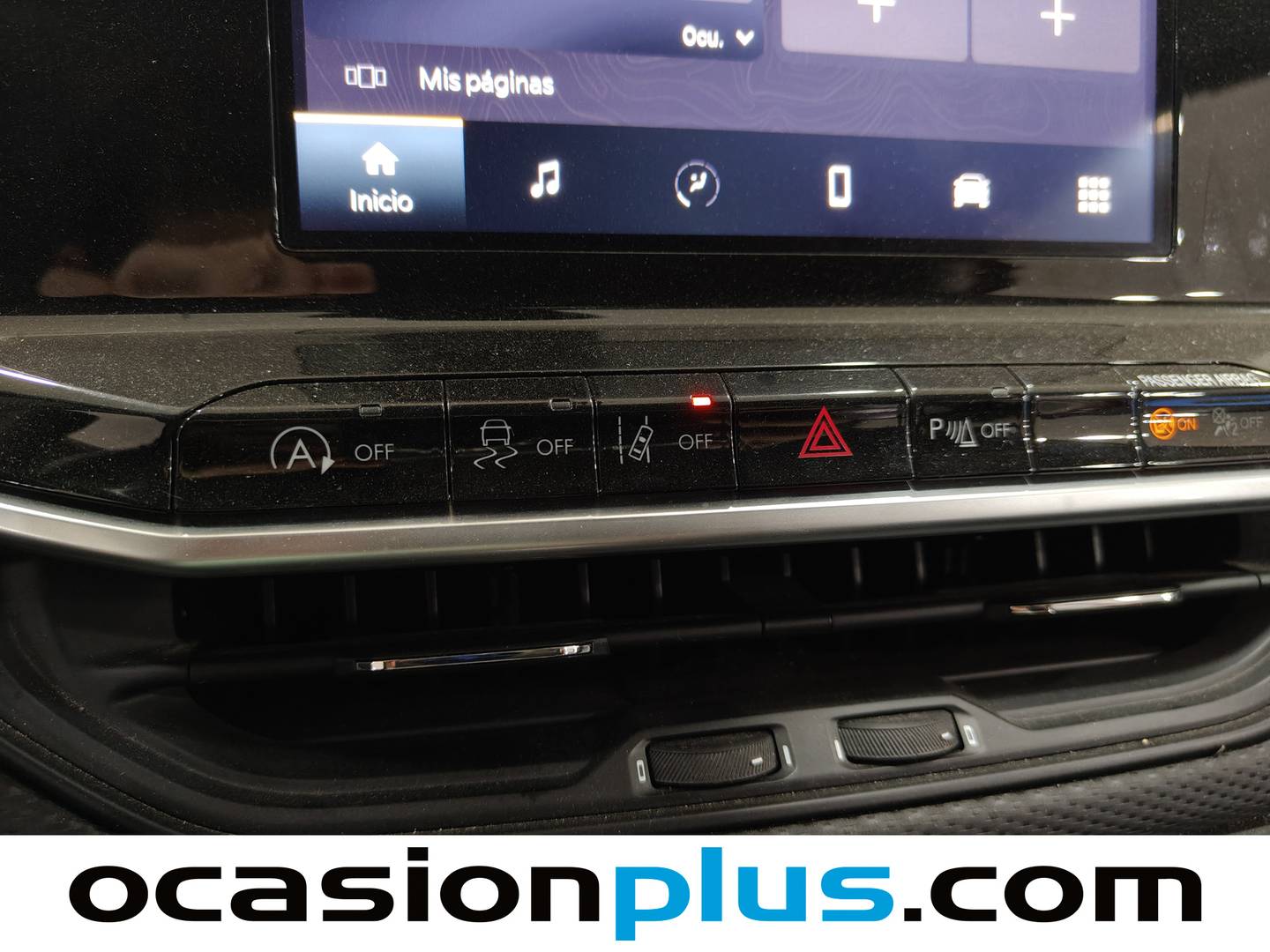 Foto Jeep Compass Jeep Compass 1.3 Gse Night Eagle FWD MT (130 CV)