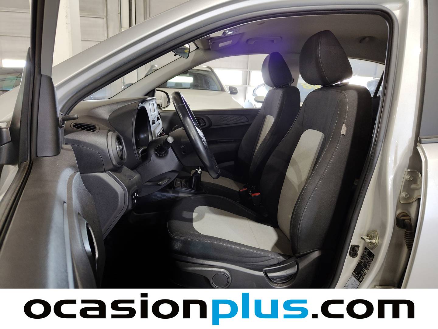 Foto asientos delanteros Hyundai i10 Hyundai i10 1.0 Essence (67 CV)