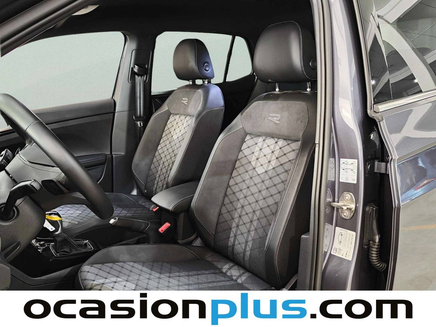 Foto asientos delanteros Volkswagen T-Cross Volkswagen T-Cross R-Line 1.0 TSI (116 CV) DSG