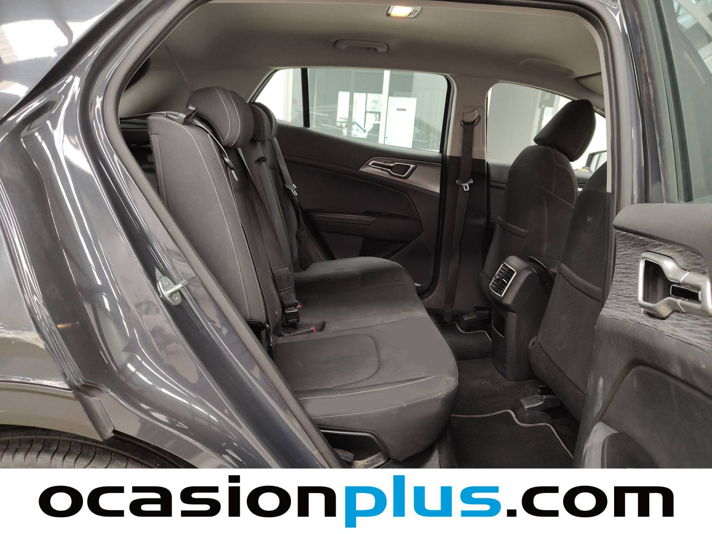 Foto KIA Sportage Kia Sportage 1.6 CRDi MHEV Business 4x2 (136 CV)