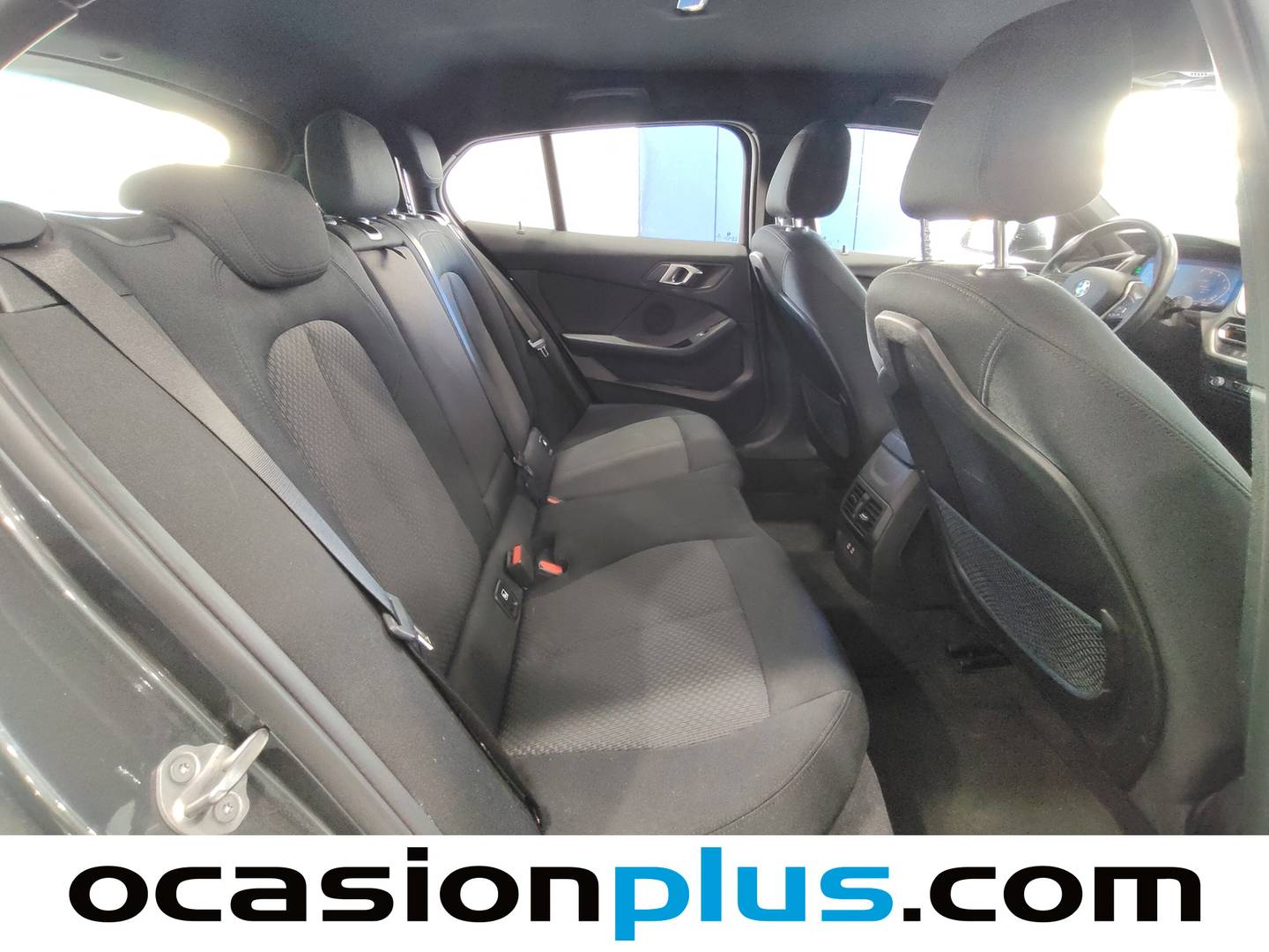 Foto asientos traseros BMW Serie 1 BMW Serie 1 118d Business (150 CV)