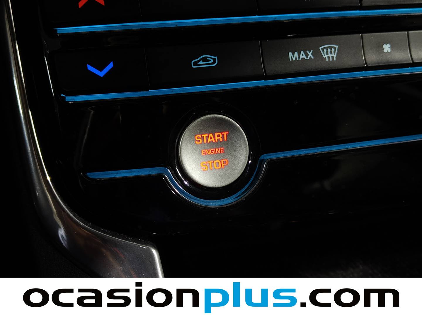 Foto Jaguar XF Jaguar XF 2.0 D Pure Auto (180 CV)