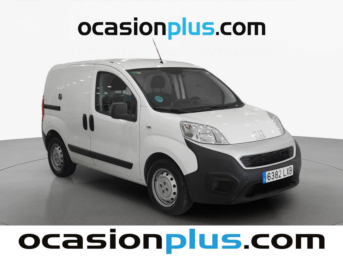 Foto delantera Fiat Fiorino Fiat Fiorino Cargo Furgon 1.3 Multijet SX N1 (95 CV) derecha