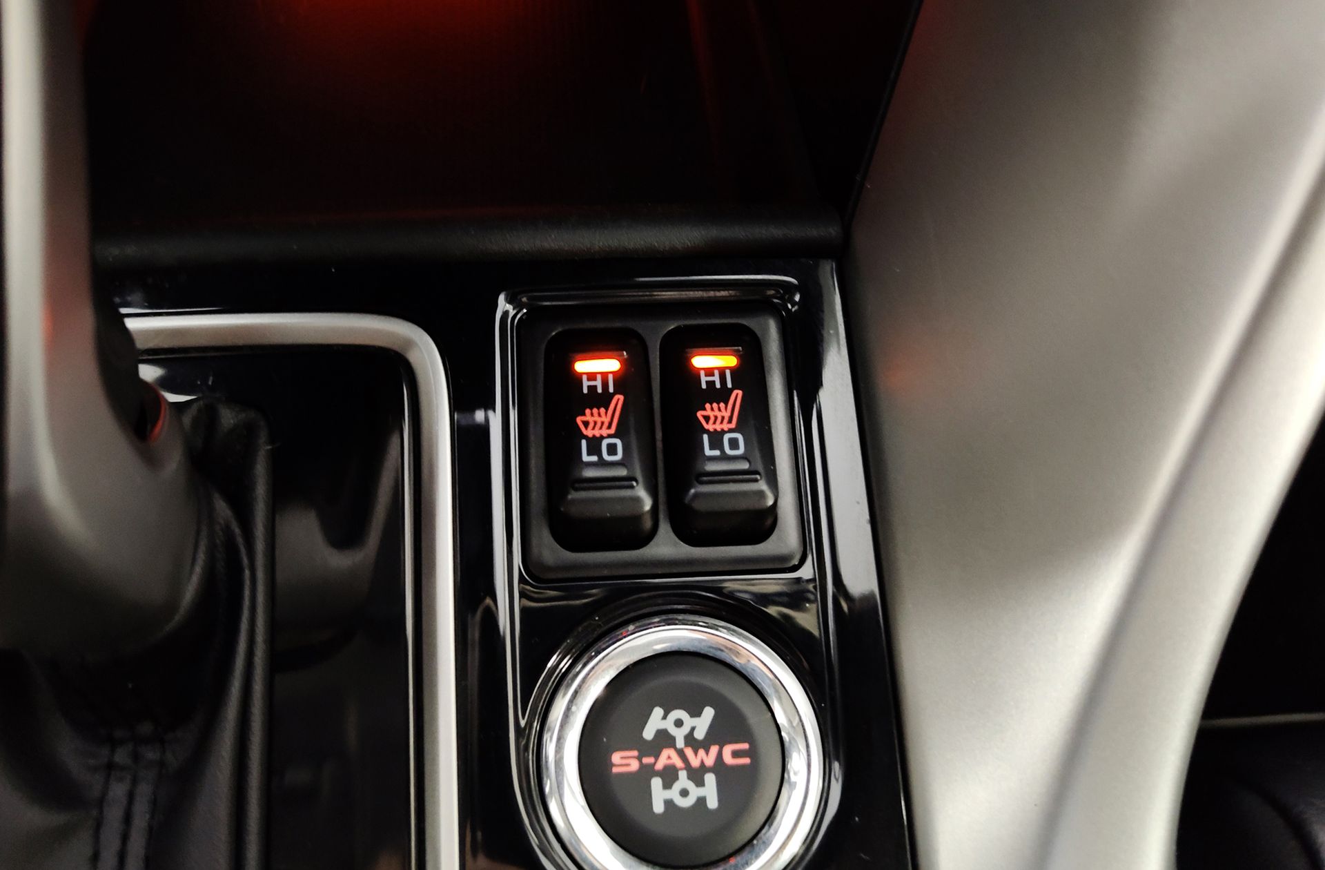 Mitsubishi Eclipse Cross 150T Kaiteki 4WD CVT - foto 8