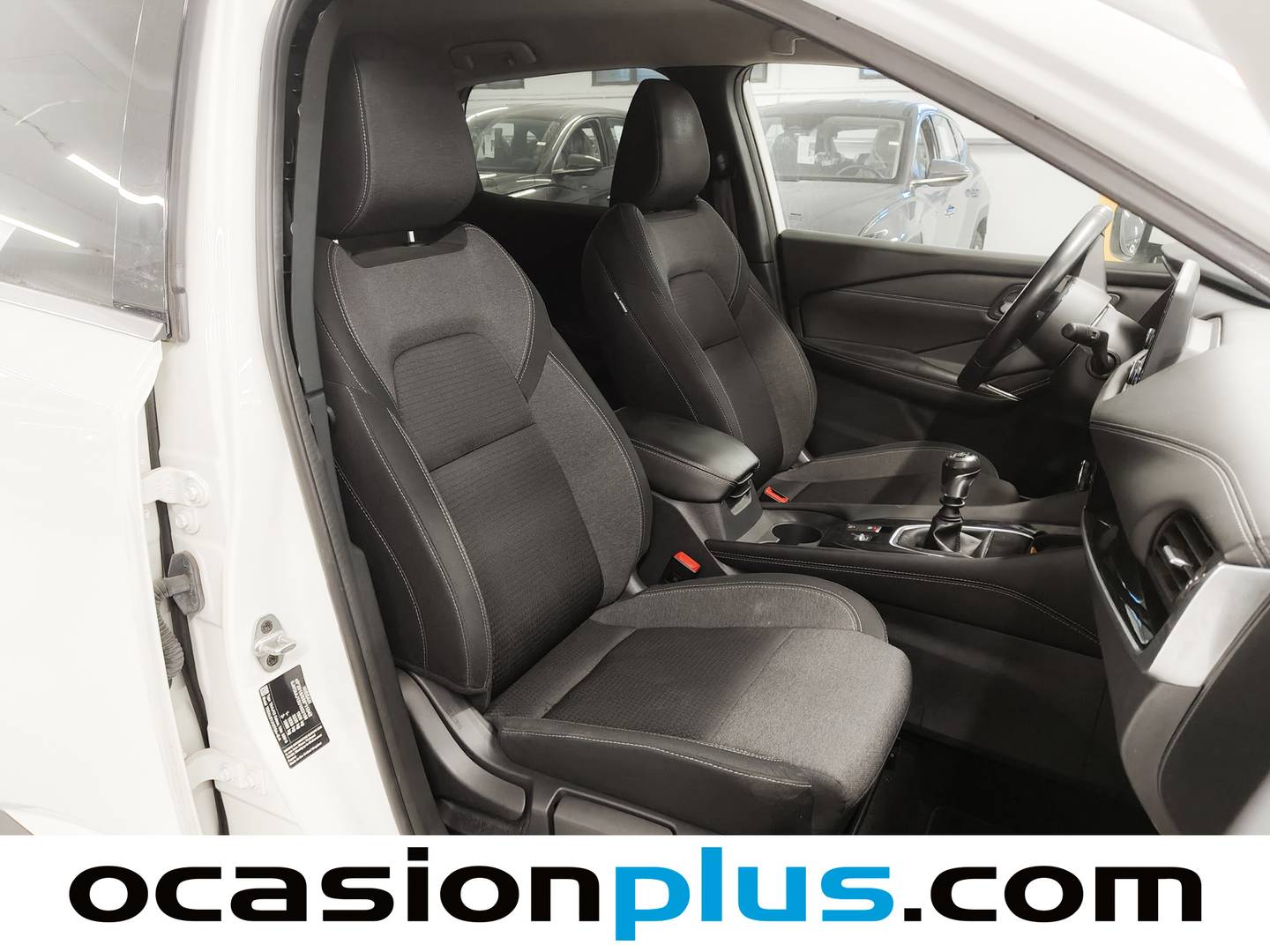 Foto Nissan QASHQAI Nissan Qashqai DIG-T 140 mHEV N-Connecta 4x2  (140 CV)