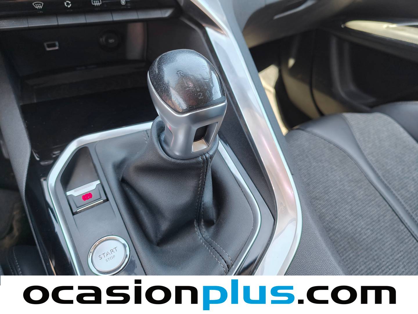 Peugeot 3008 Peugeot 3008 PureTech 130 S&S Allure (130 CV) de segunda mano