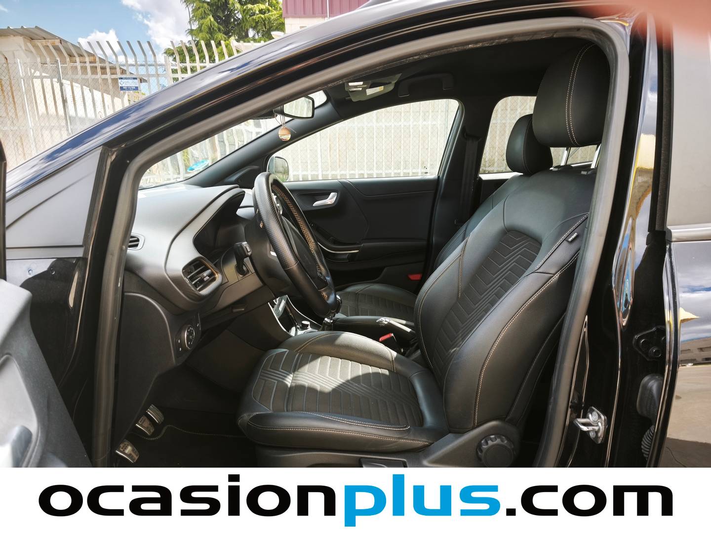 Foto asientos delanteros Ford Puma Ford Puma 1.0 EcoBoost MHEV ST-Line X (155 CV)