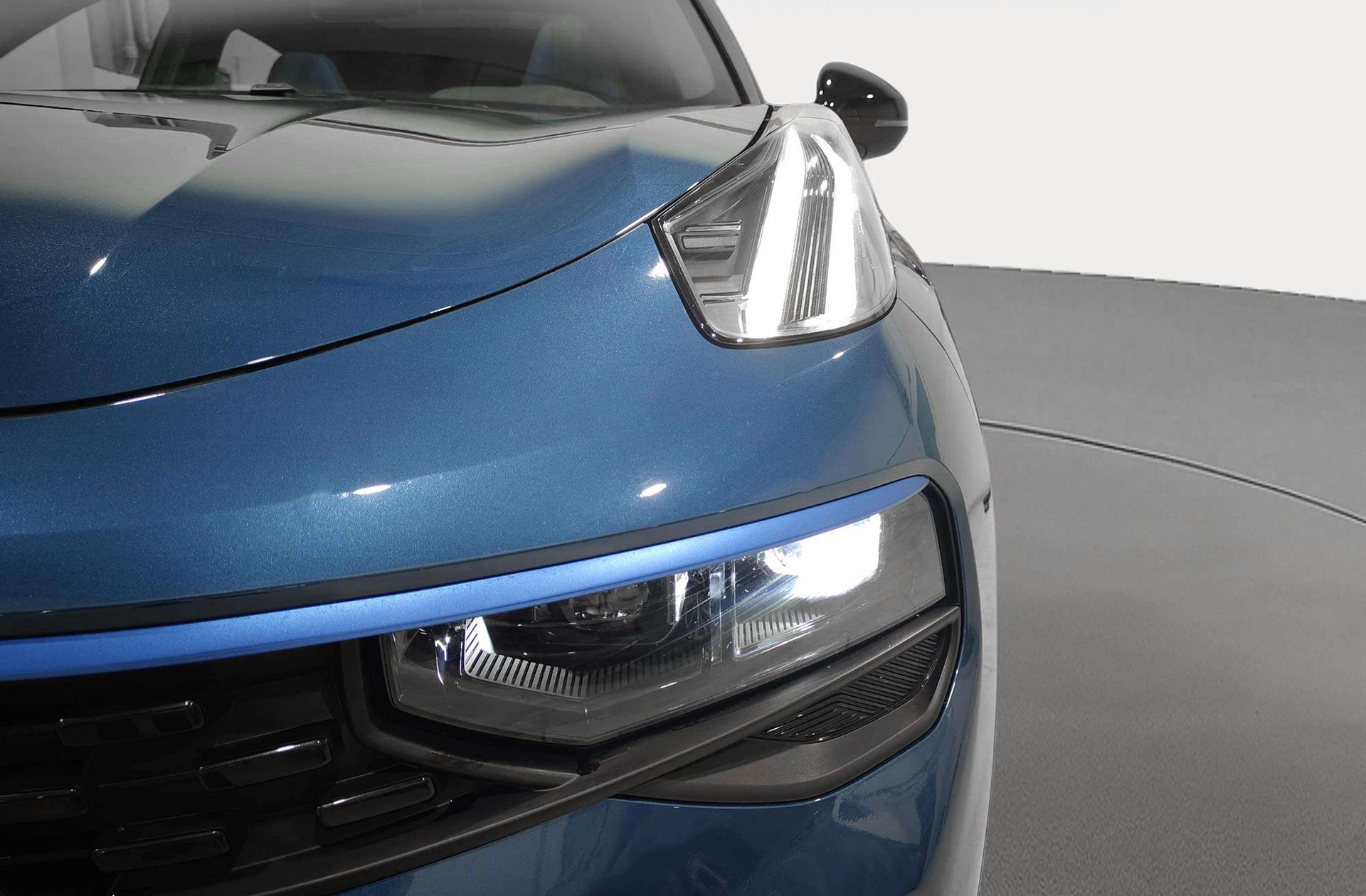 Lynk & Co 01 1.5 PHEV - foto 18