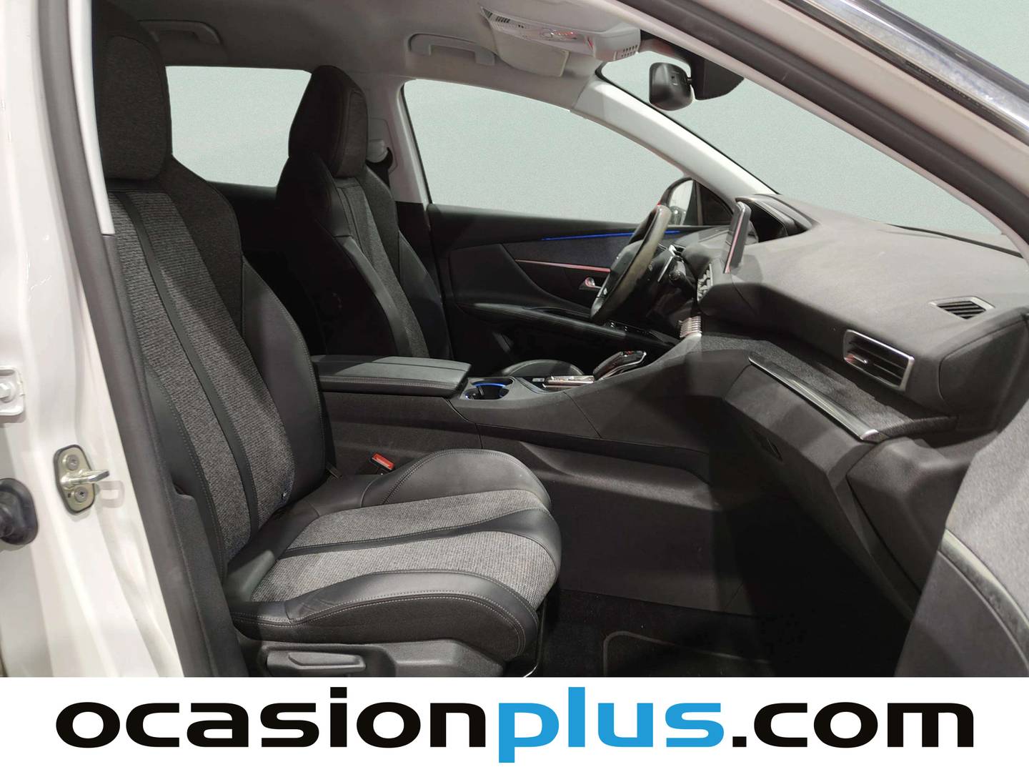 Peugeot 3008 Peugeot 3008 PureTech 130 Allure EAT8 (130 CV) gasolina