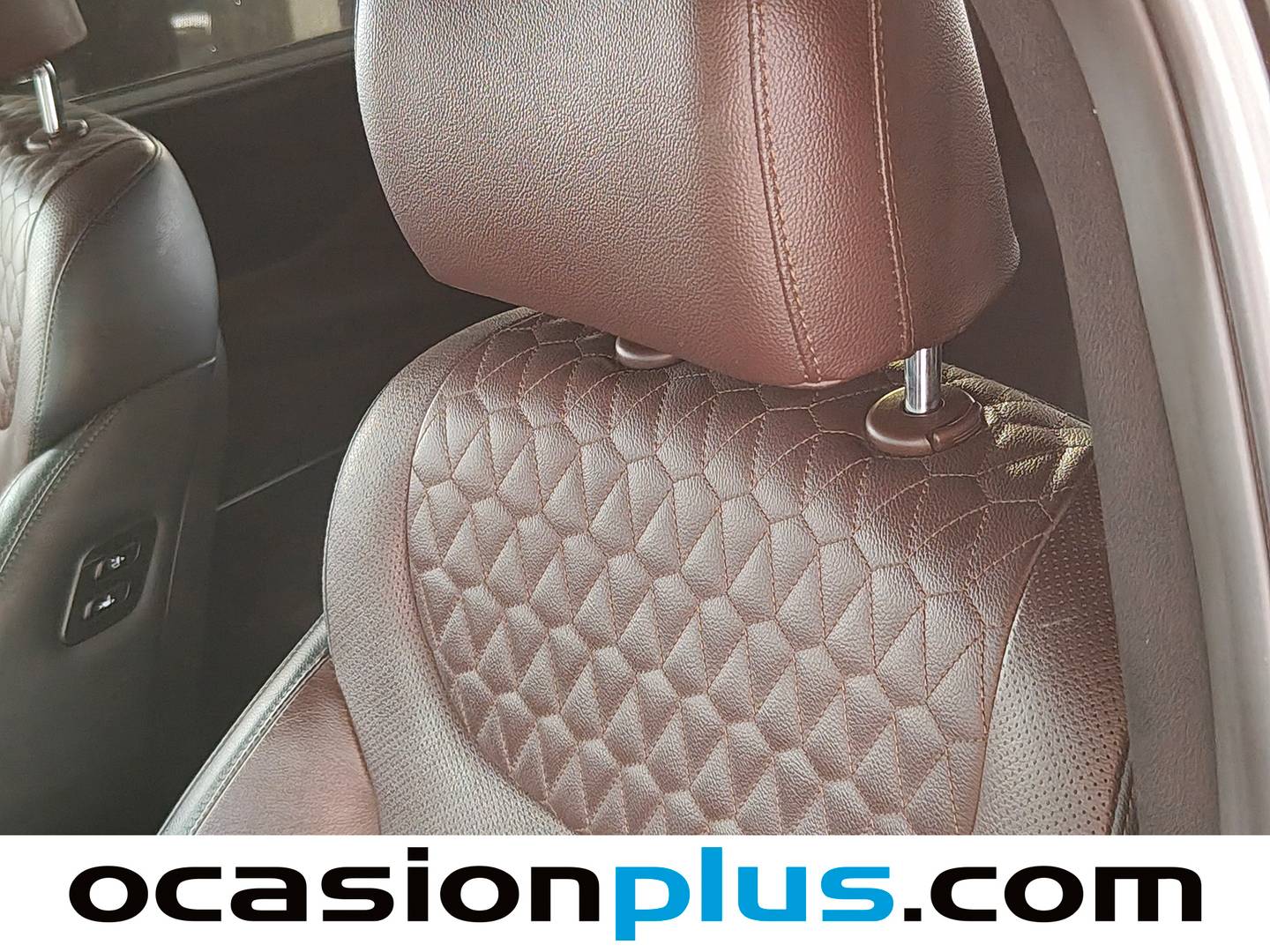 Extras y acabados del Hyundai Santa Fe Hyundai Santa Fe 2.2 CRDI Style Limited Auto 4x4 (200 CV) 7 Plazas