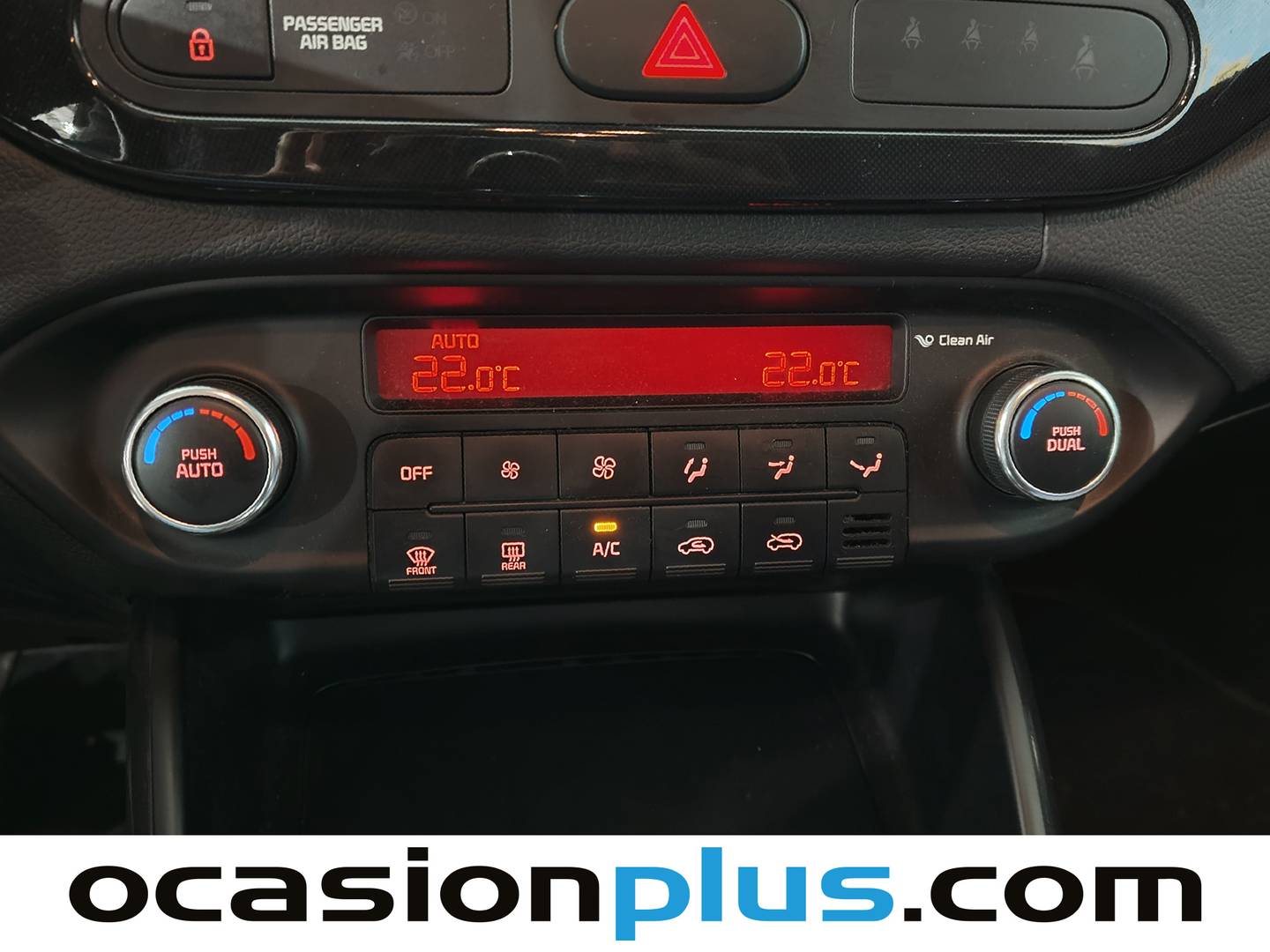 Accesorios del KIA Carens Kia Carens 1.7 CRDi VGT UEFA Euro2016 Eco-Dynamics (141 CV)